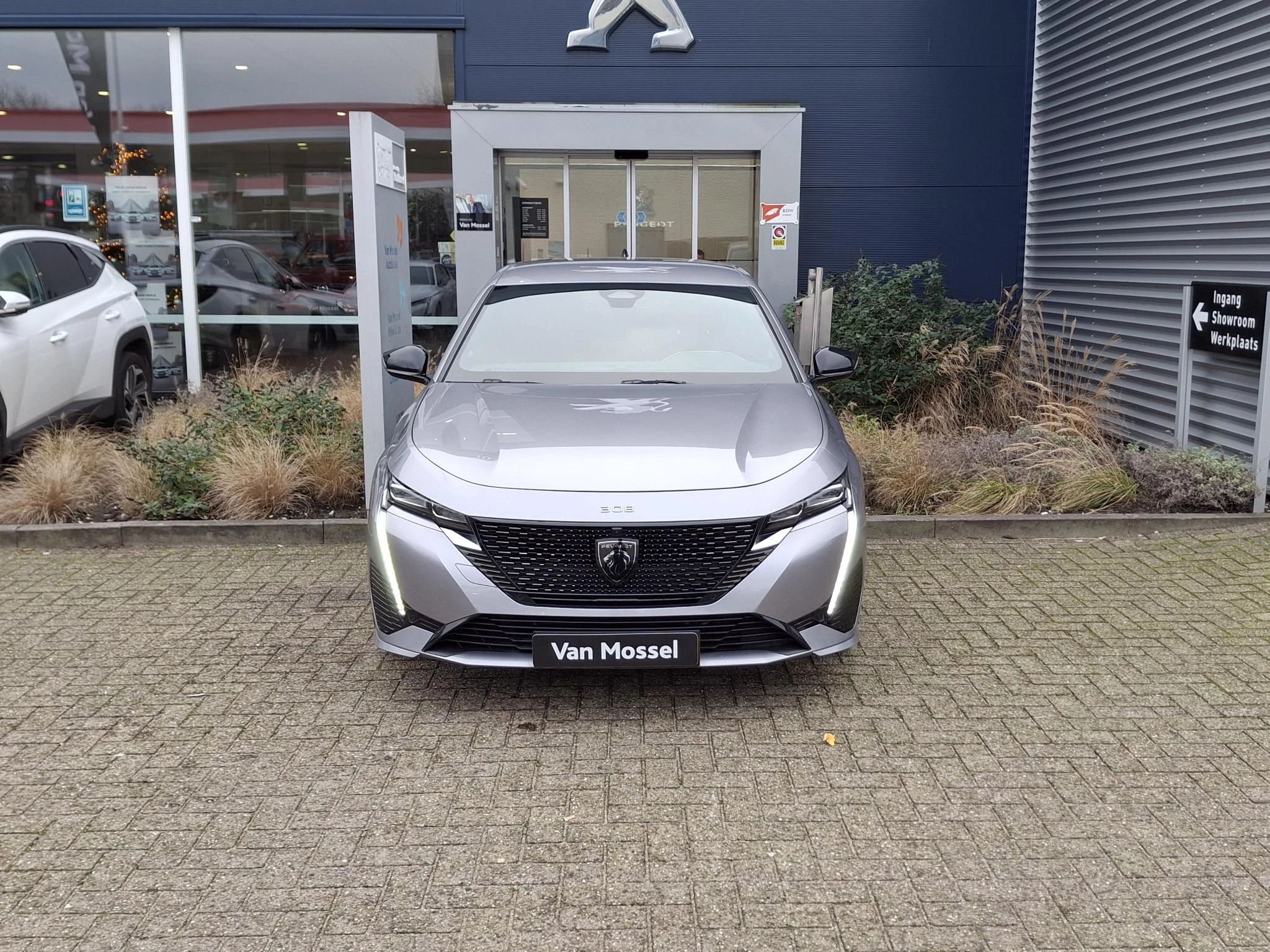 Peugeot 308 met kenteken T-117-ZN – autofoto 5