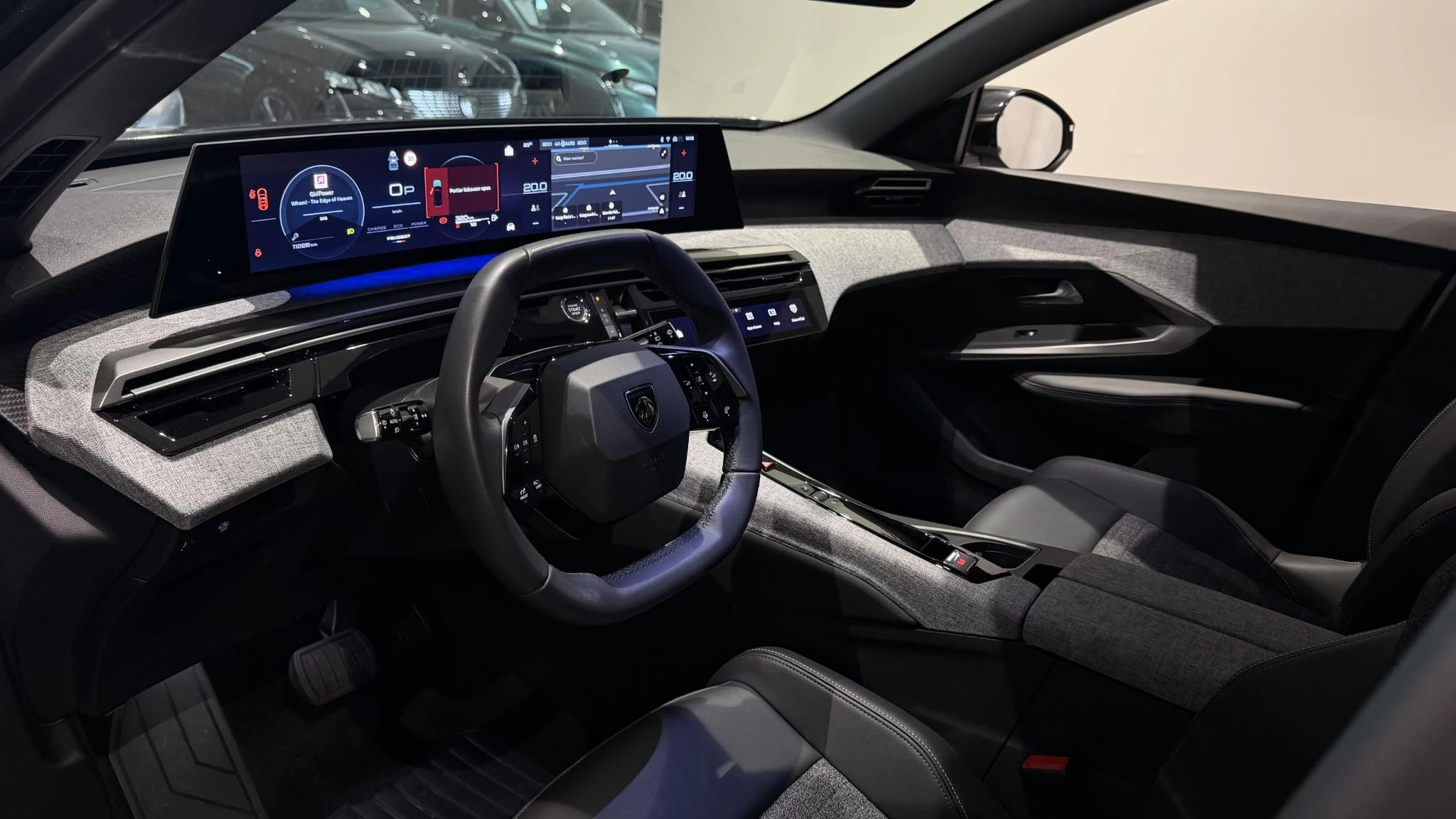 Peugeot 5008 – autofoto 3