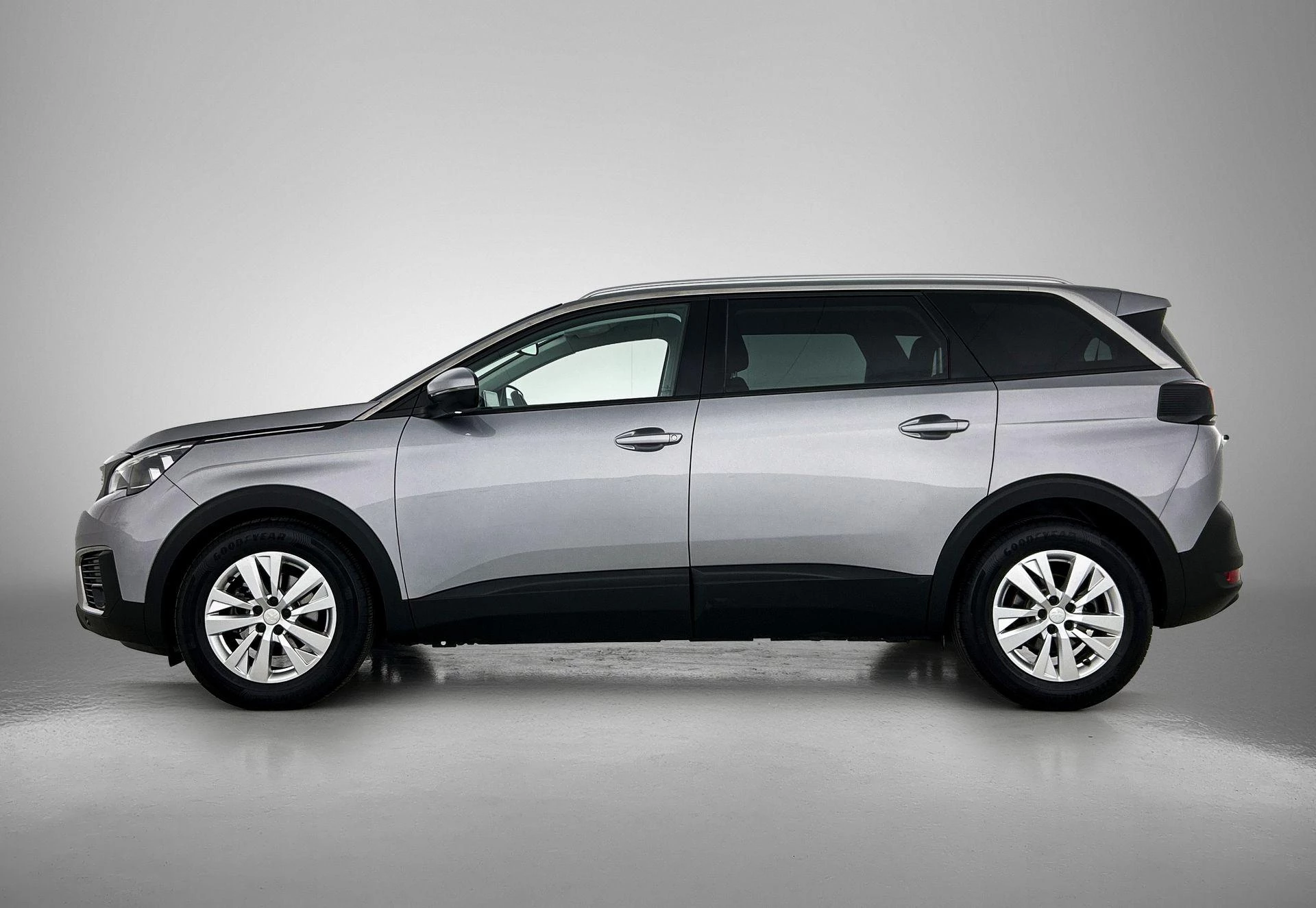 Peugeot 5008 met kenteken H-511-FD – autofoto 4