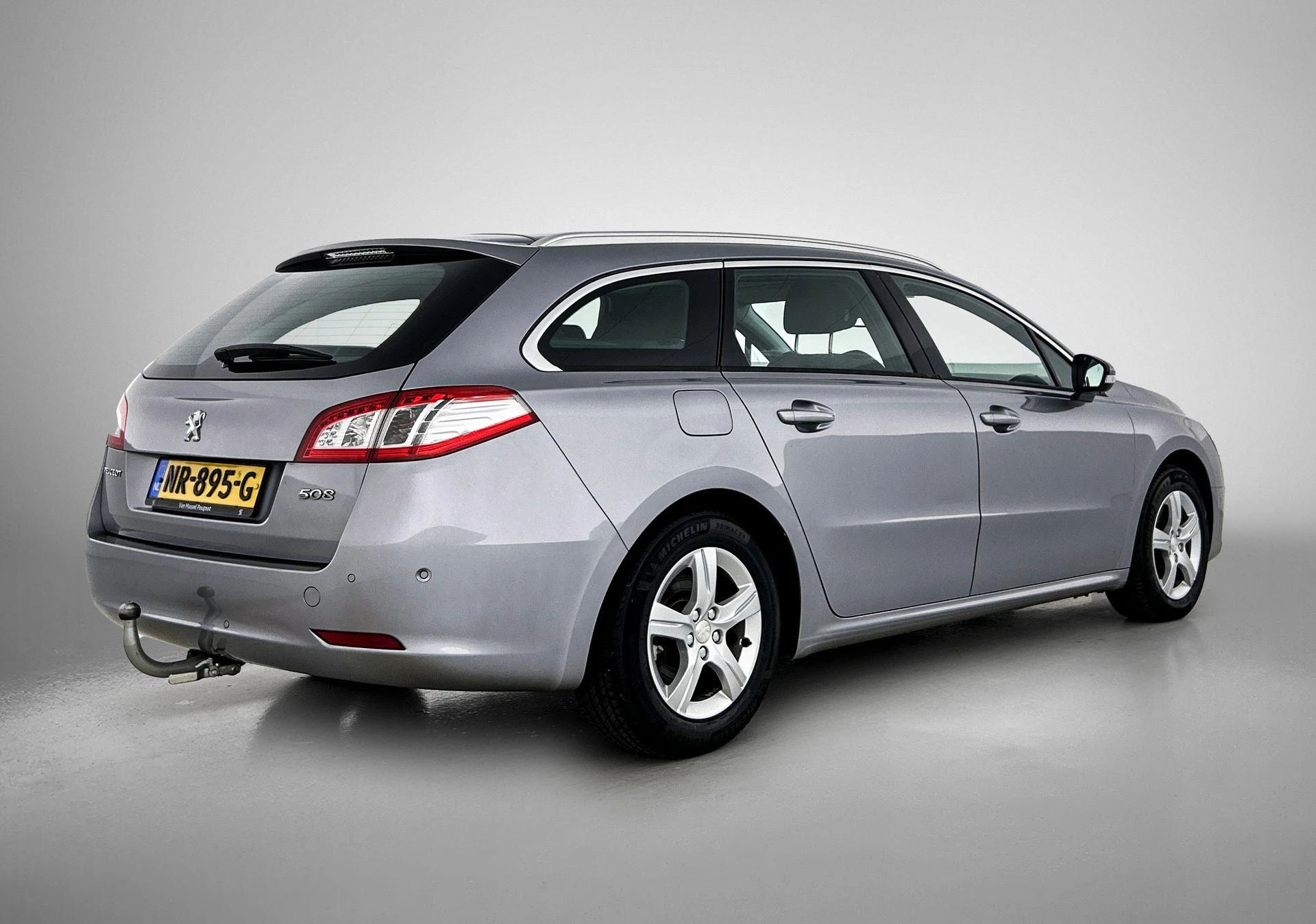 Peugeot 508 met kenteken 56100 – autofoto 5