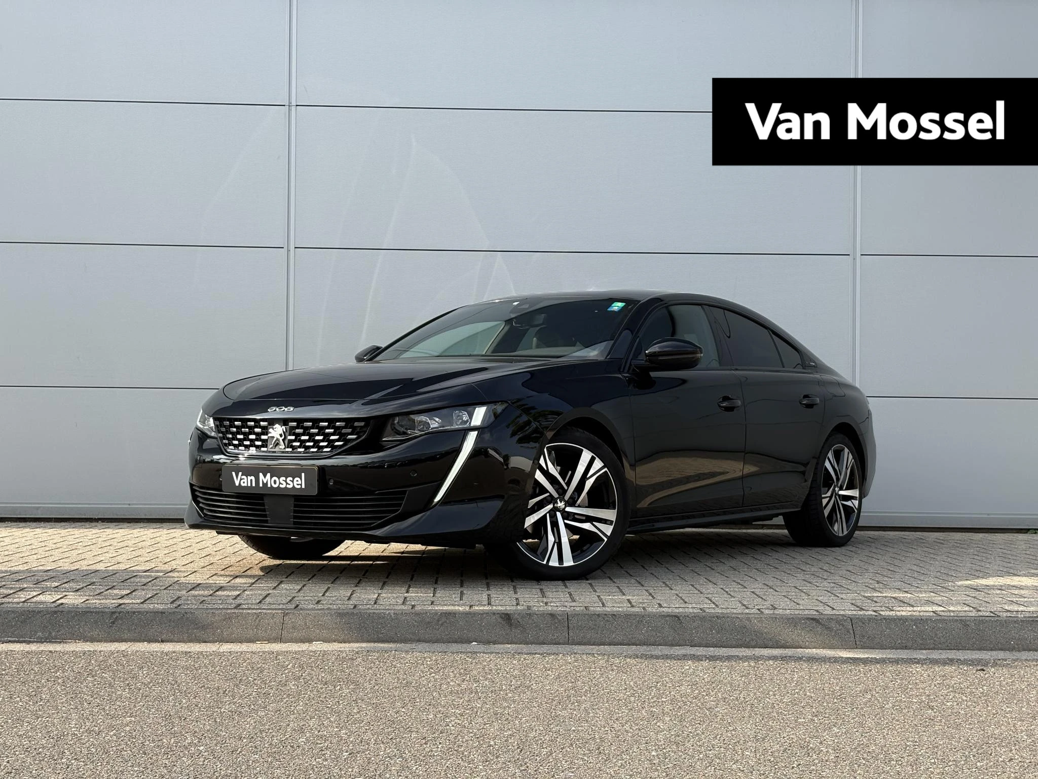 Peugeot 508 met kenteken R-135-TS – autofoto 2