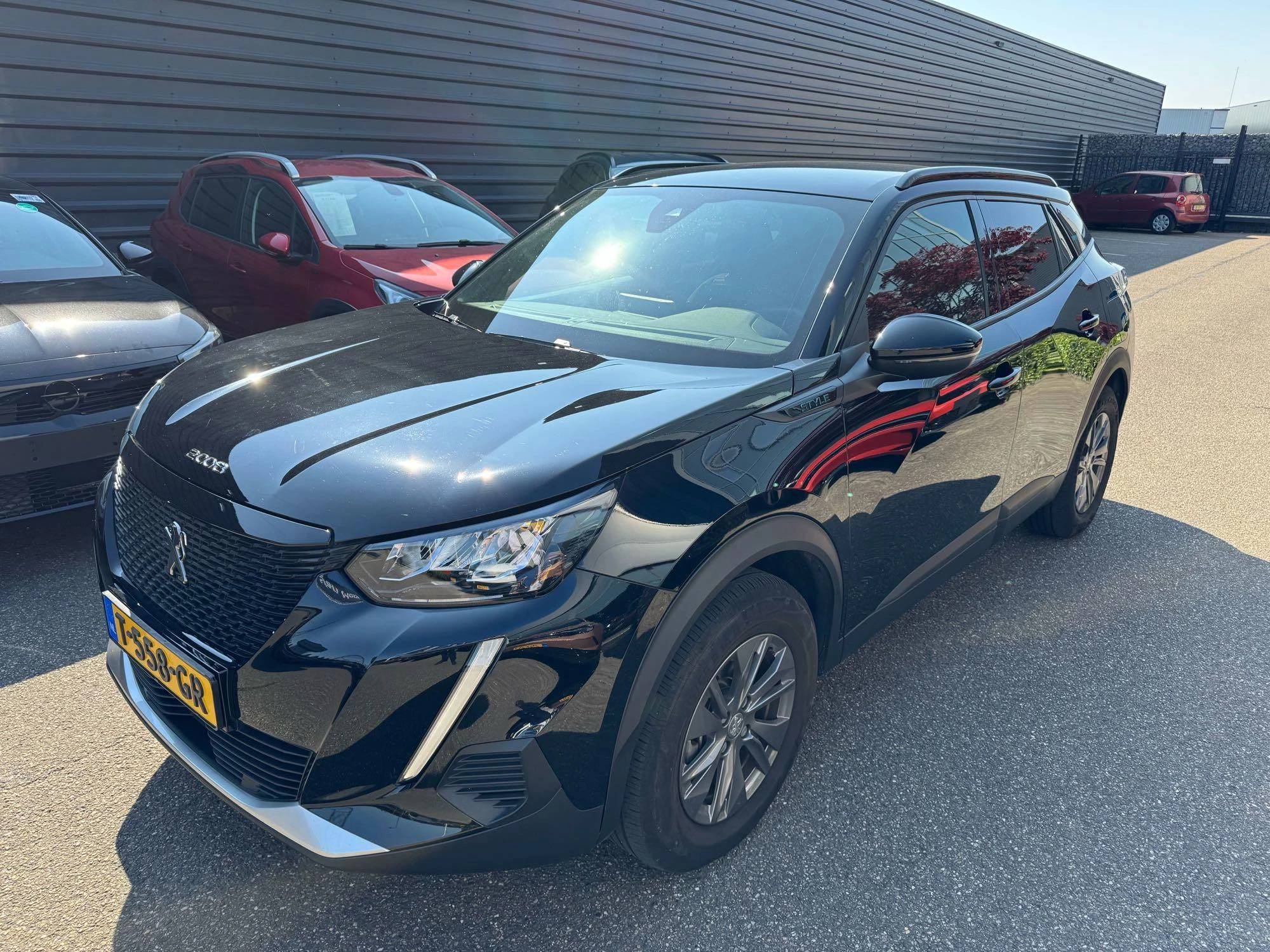 Peugeot e-2008 – autofoto 4