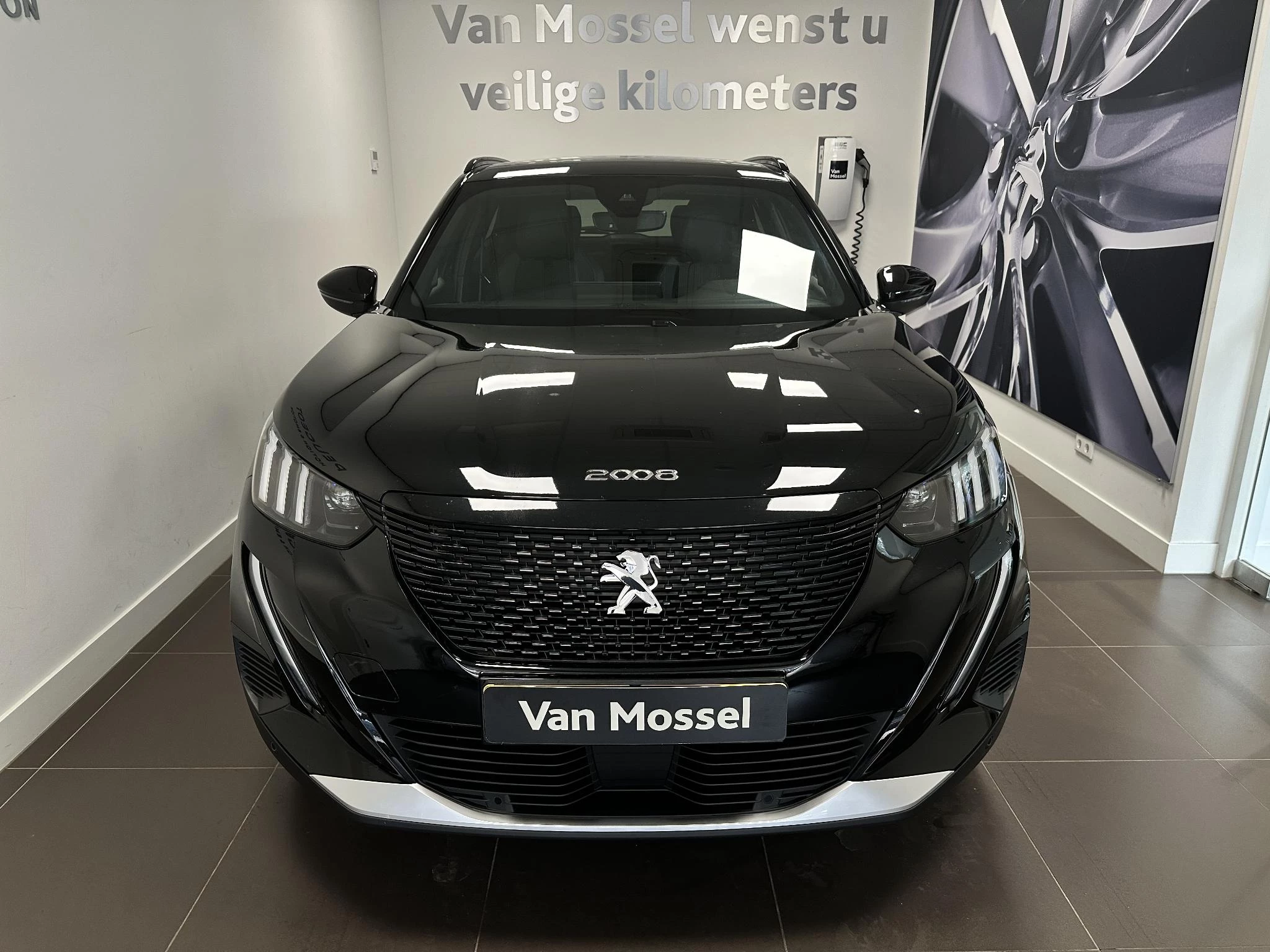 Peugeot e-2008 – autofoto 4