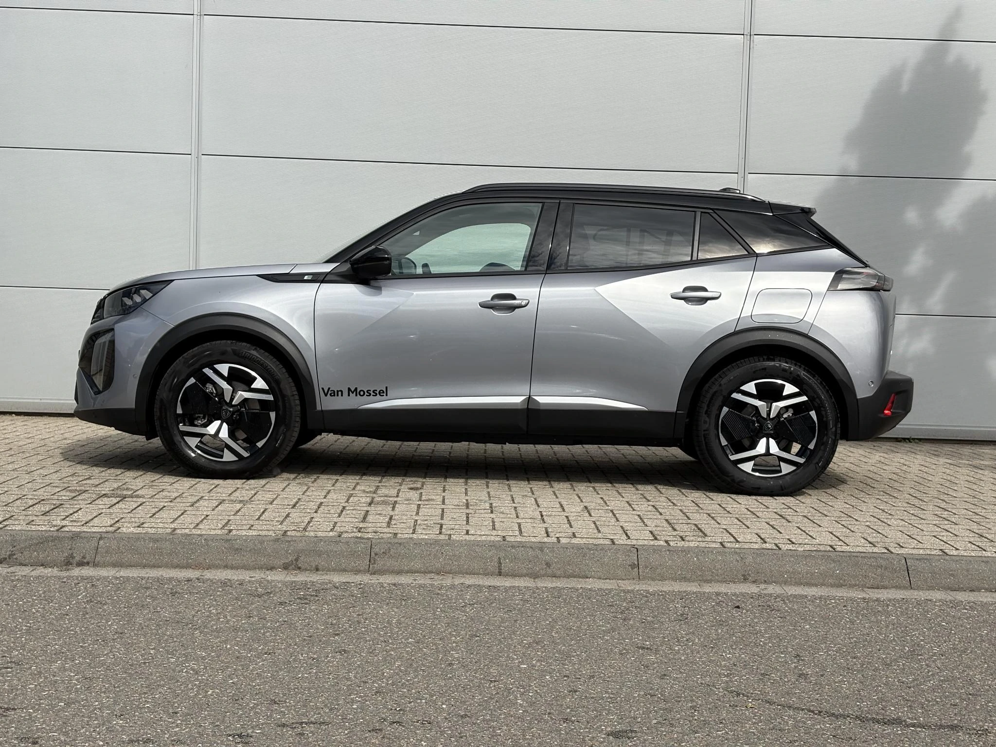 Peugeot e-2008 – autofoto 5