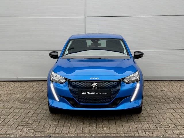 Peugeot E-208 – autofoto 4