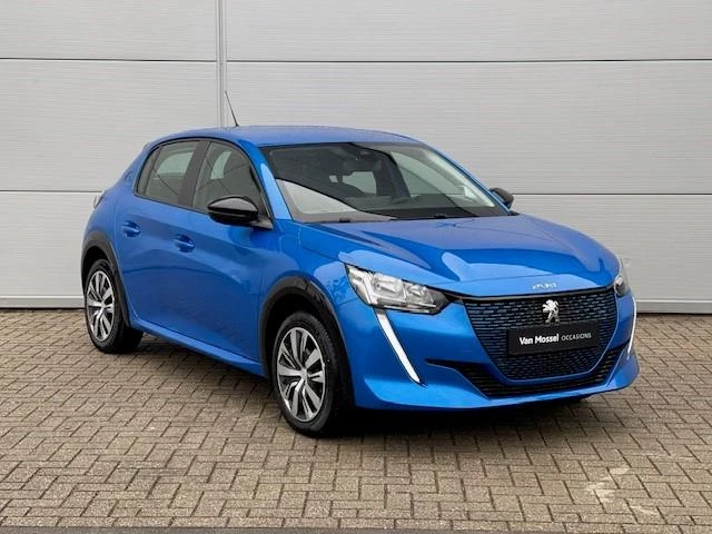 Peugeot E-208 – autofoto 5