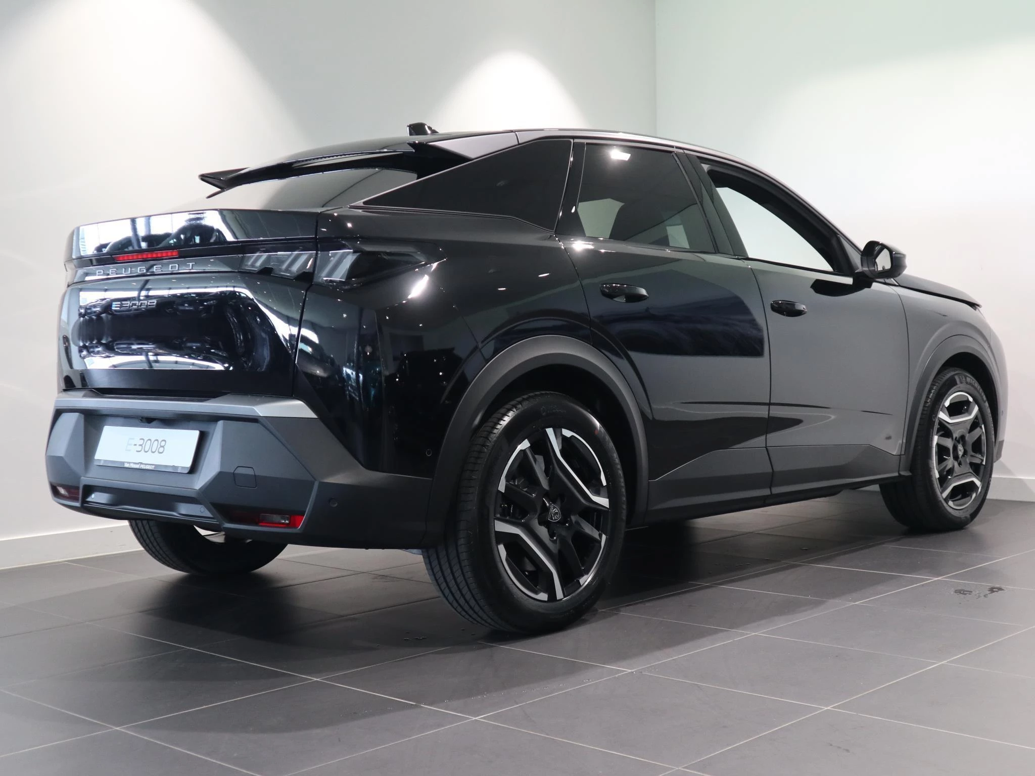 Peugeot e-3008 – autofoto 4