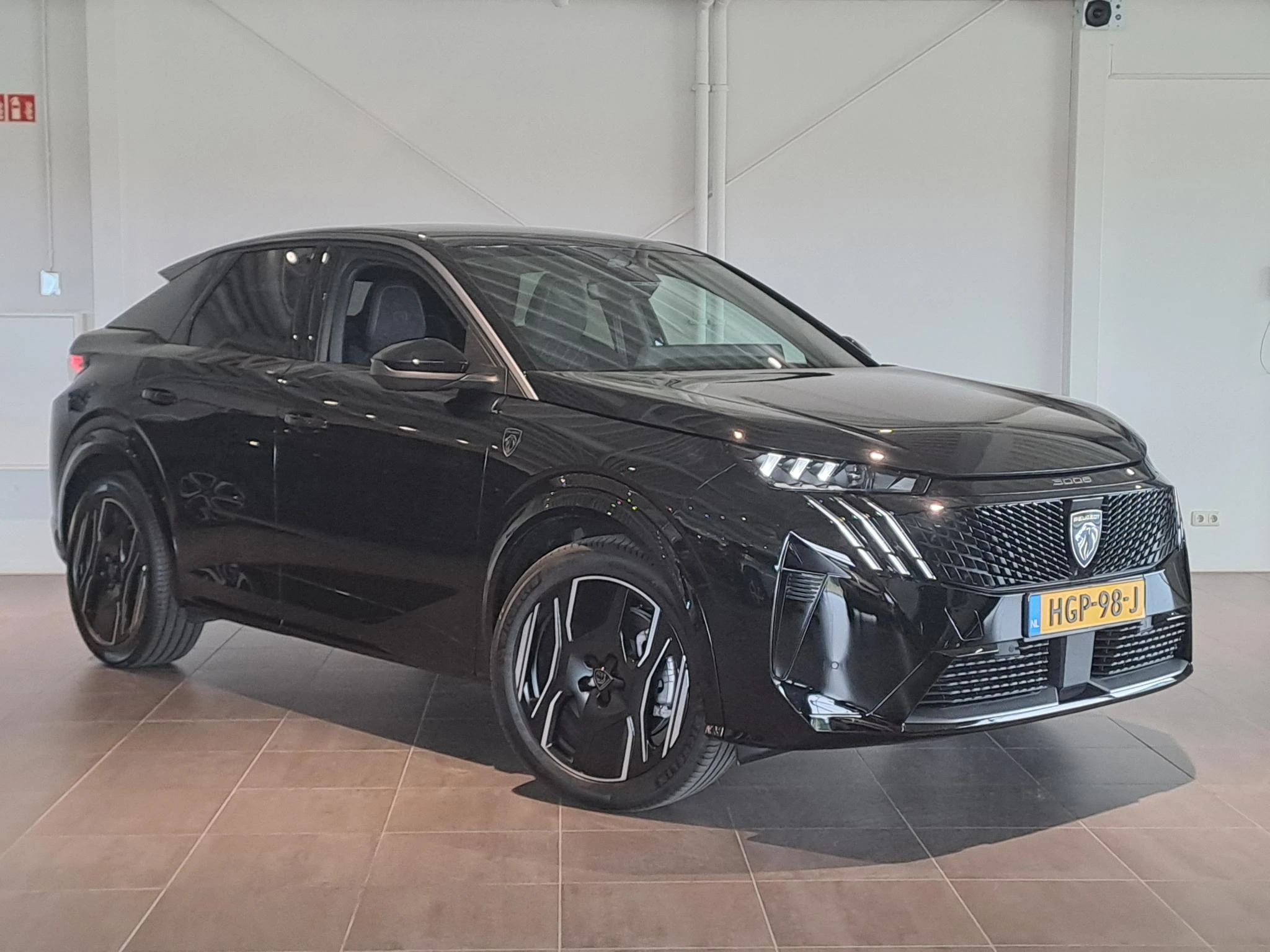 Peugeot e-3008 – autofoto 5