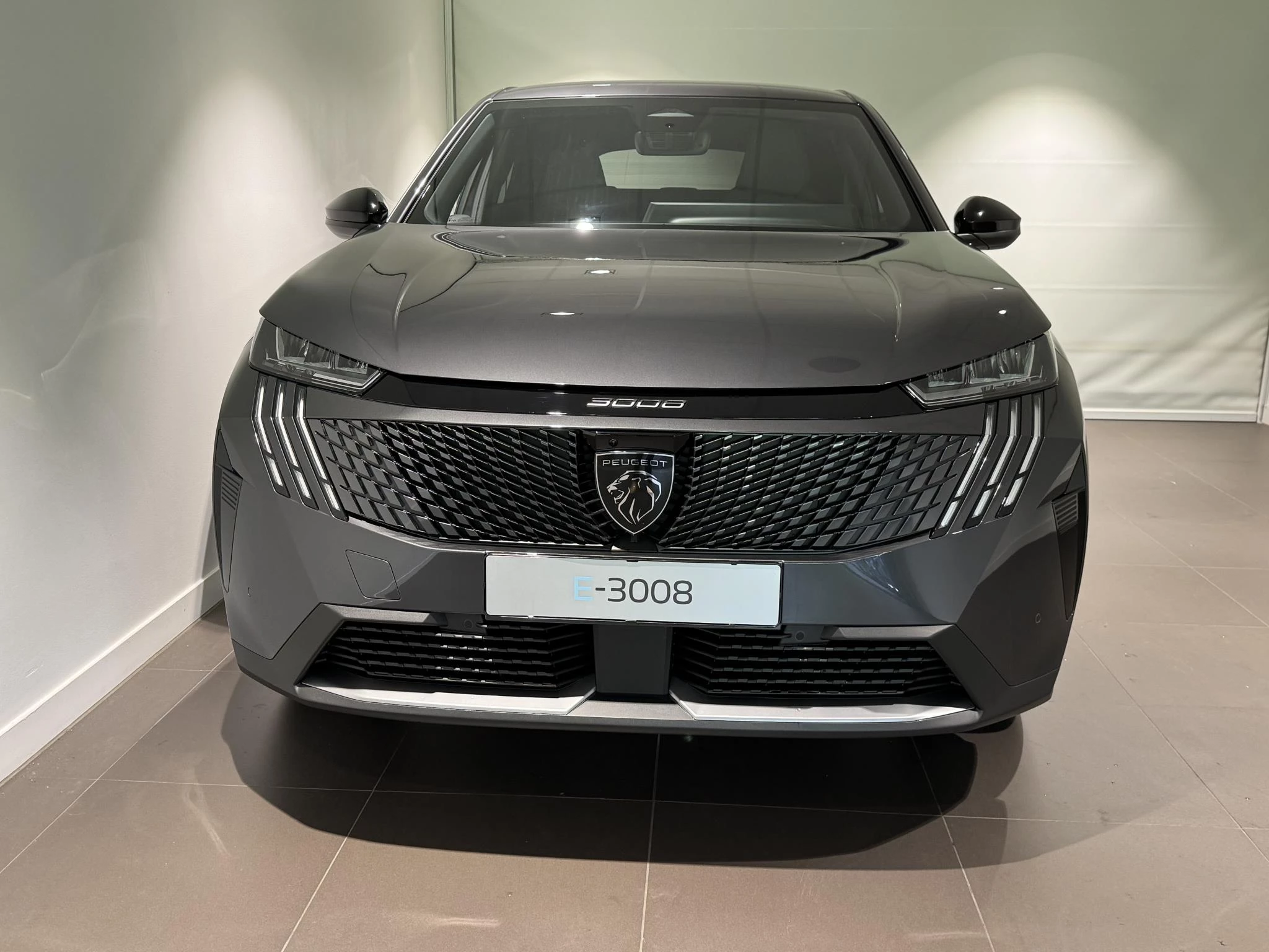 Peugeot e-3008 – autofoto 5
