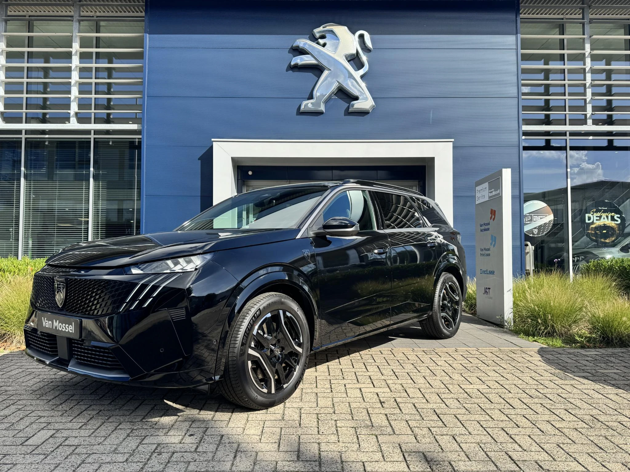 Peugeot e-5008 – autofoto 4