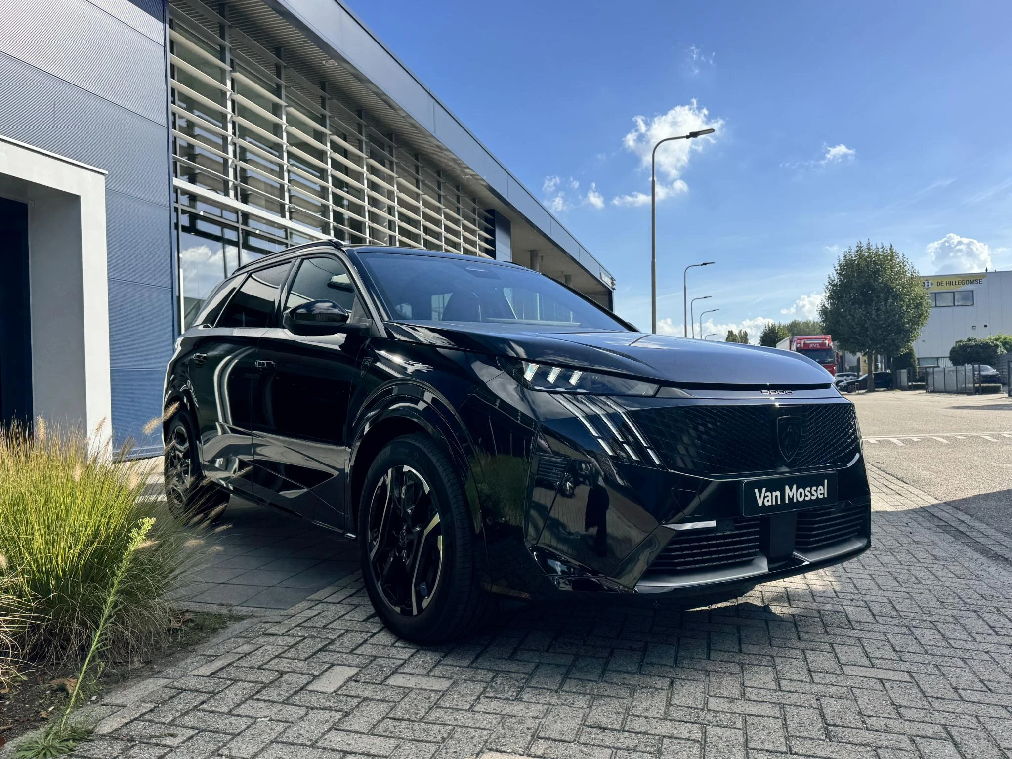 Peugeot e-5008 – autofoto 5