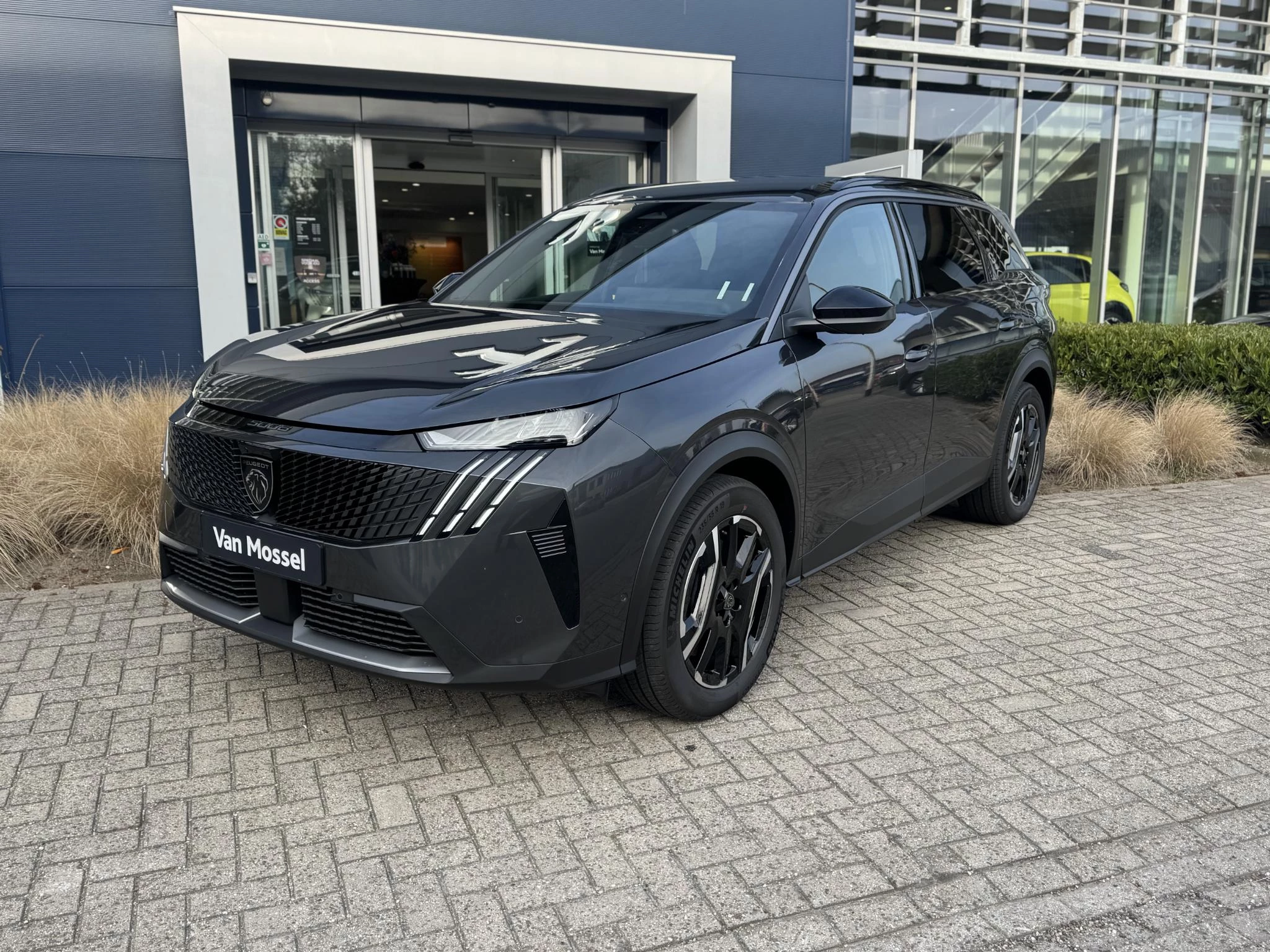 Peugeot e-5008 – autofoto 5