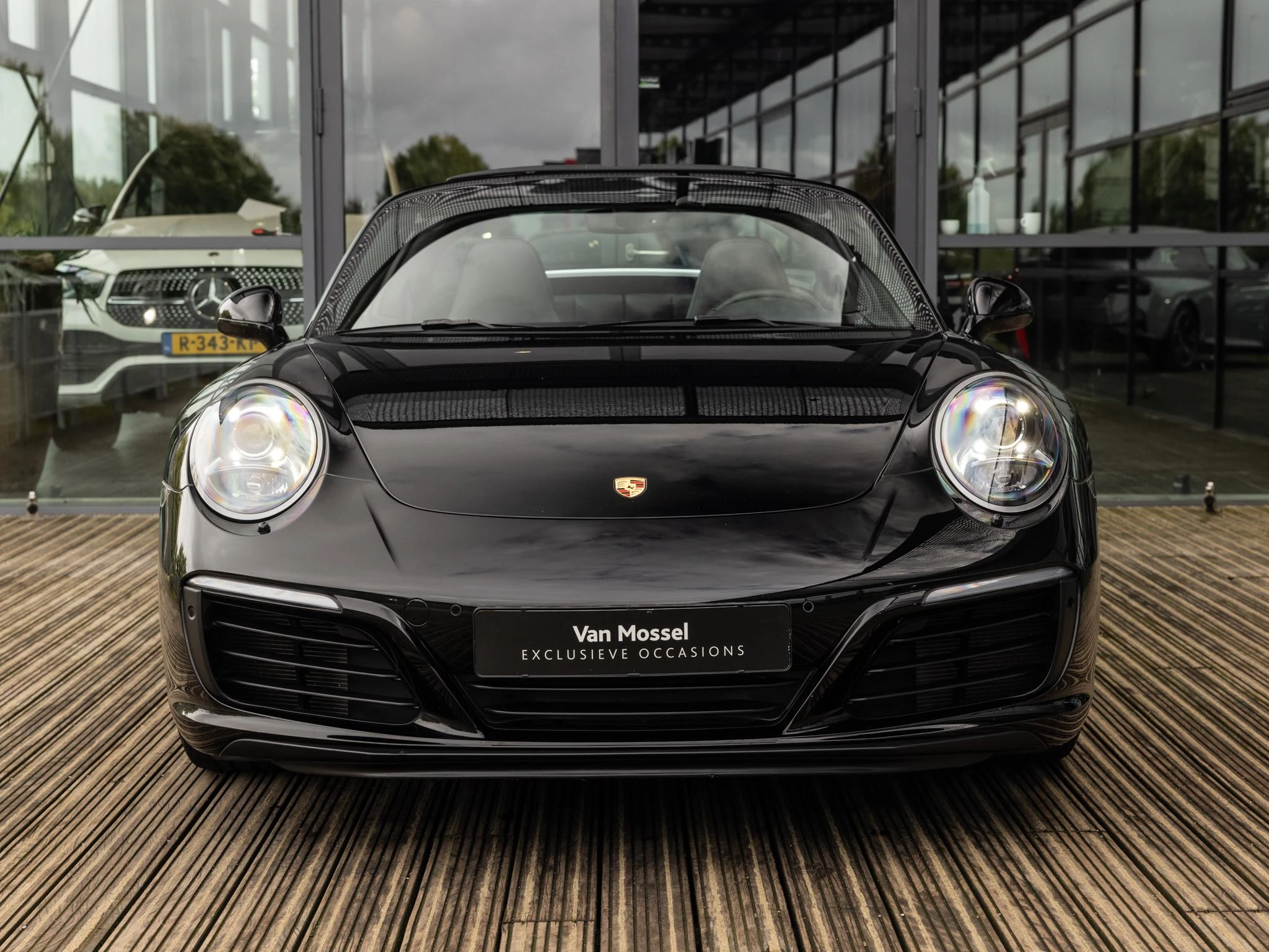 Porsche 911 met kenteken 103100 – autofoto 4
