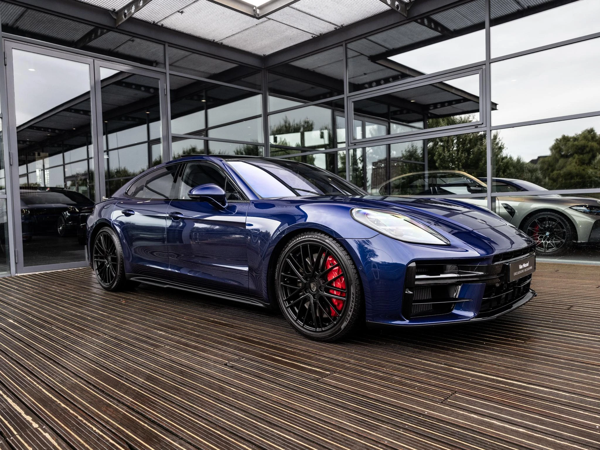 Porsche Panamera met kenteken 12100 – autofoto 5