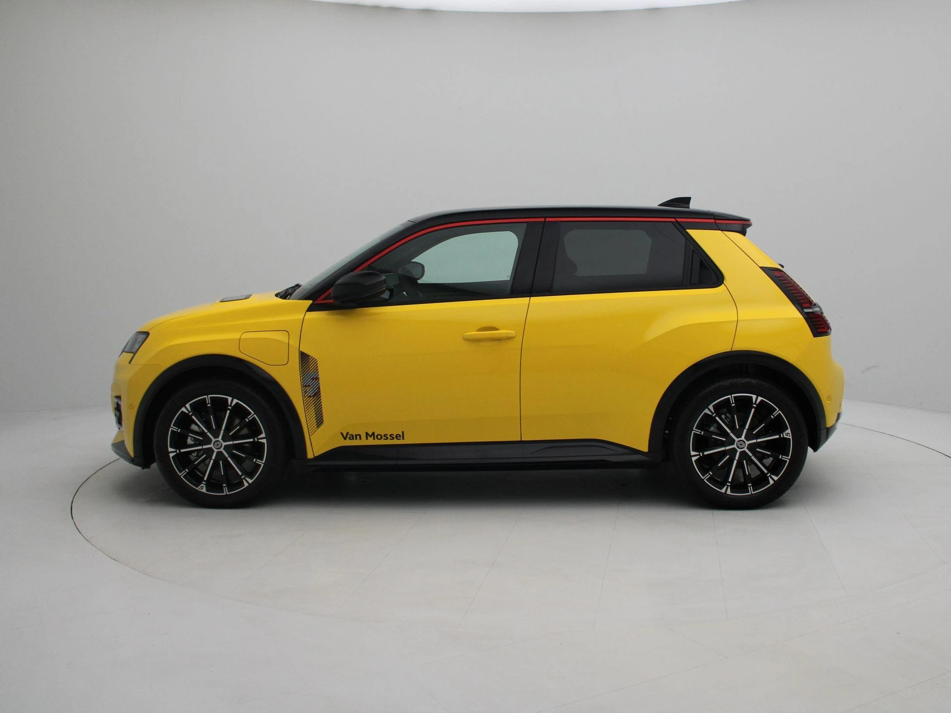 Renault 5 – autofoto 5