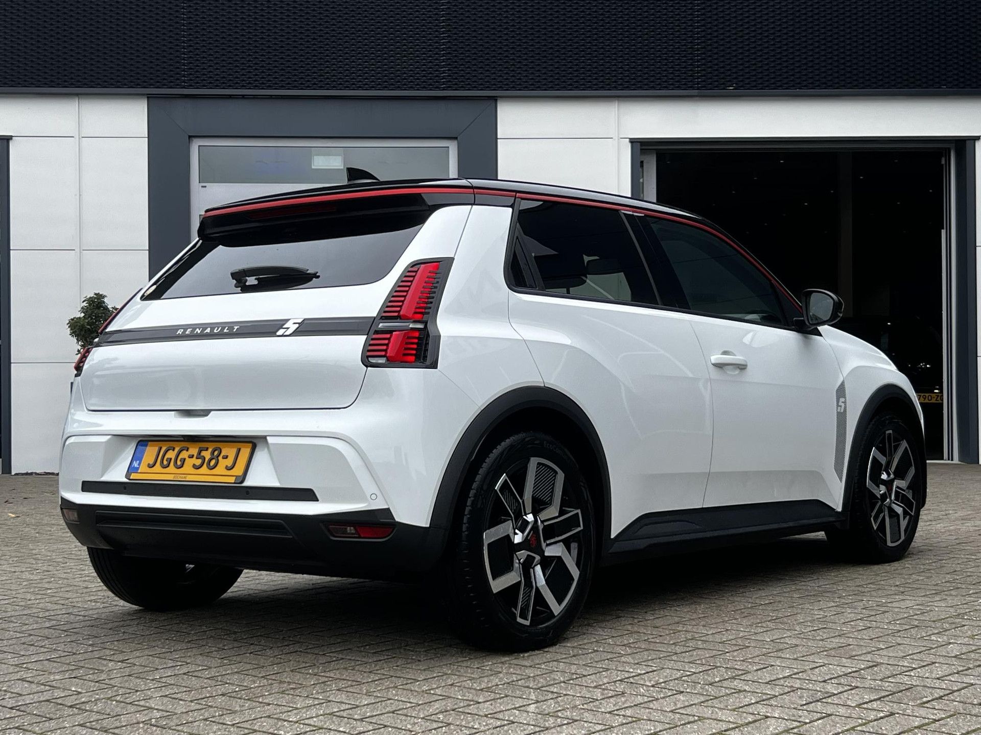 Renault 5 met kenteken JGG-58-J – autofoto 2