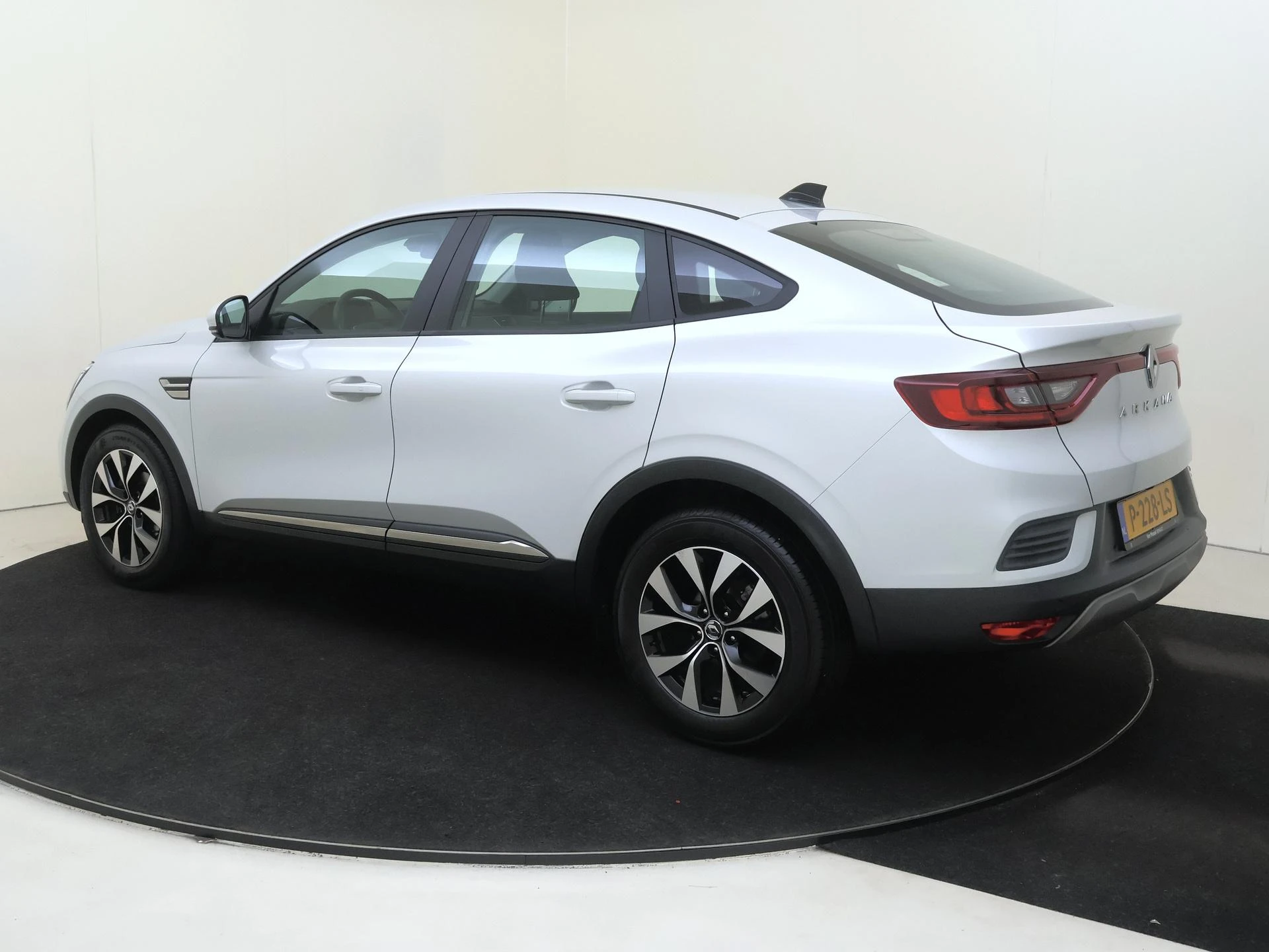 Renault Arkana – autofoto 4