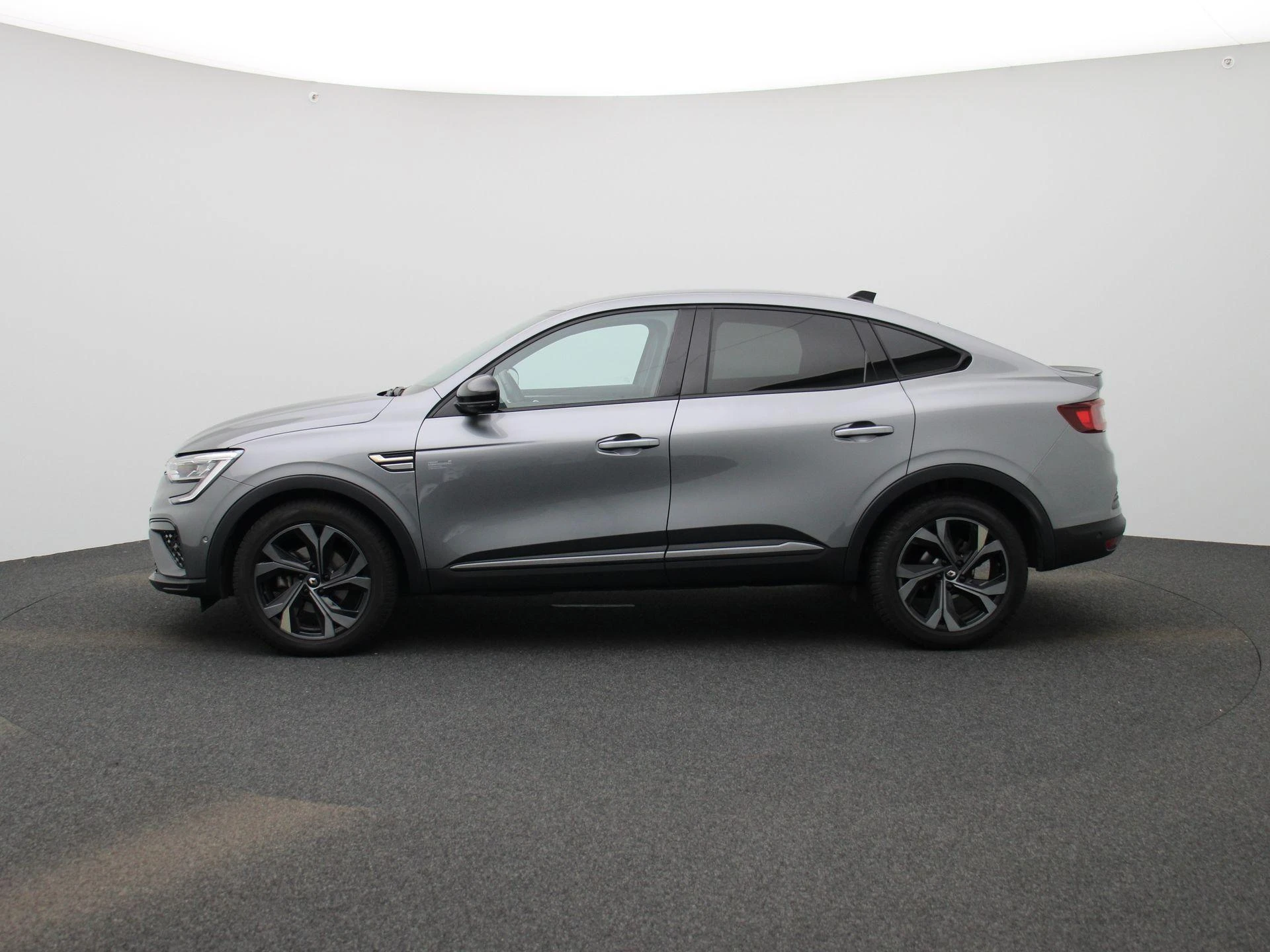 Renault Arkana – autofoto 5