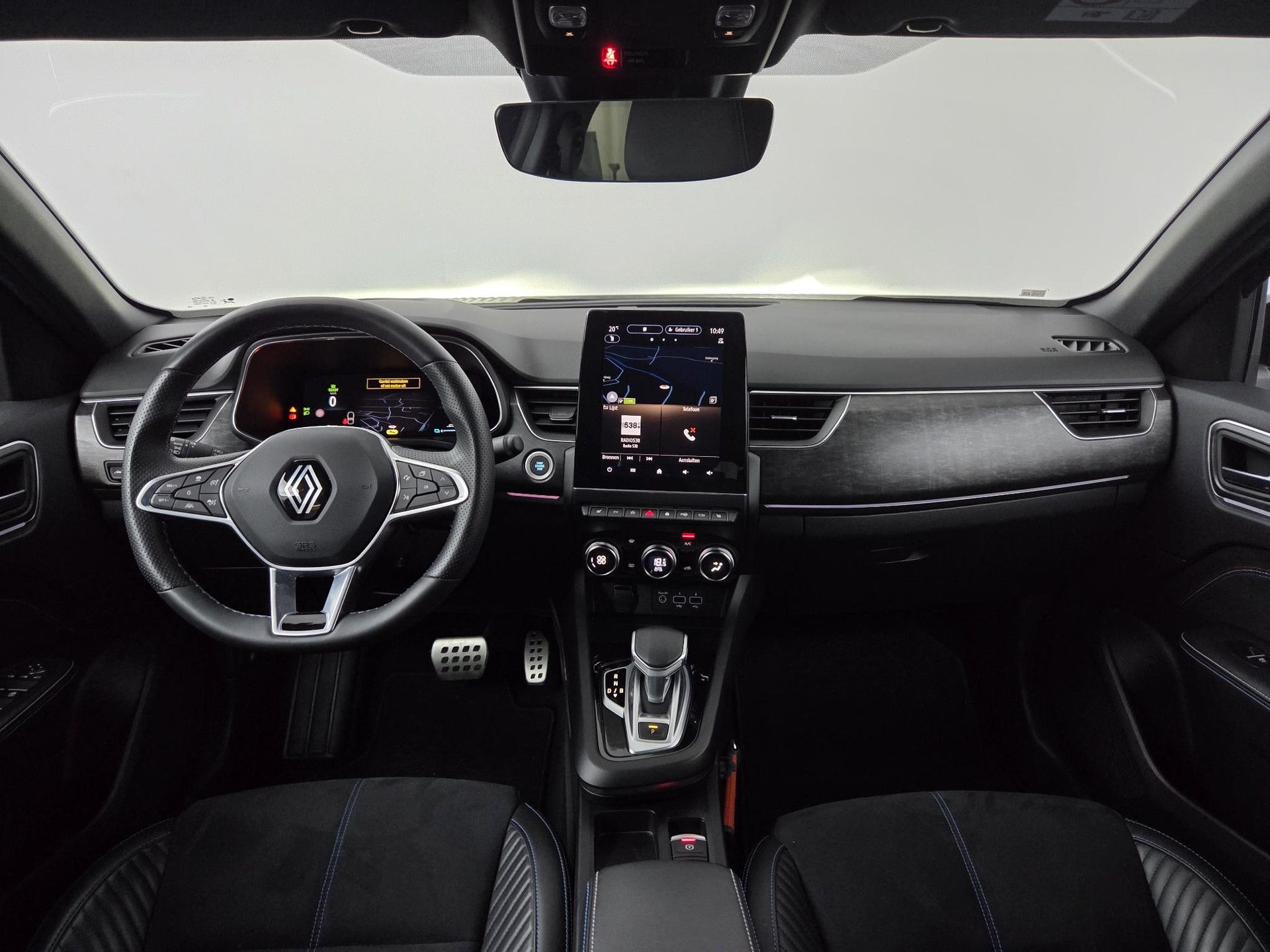 Renault Arkana met kenteken X-493-LR – autofoto 3