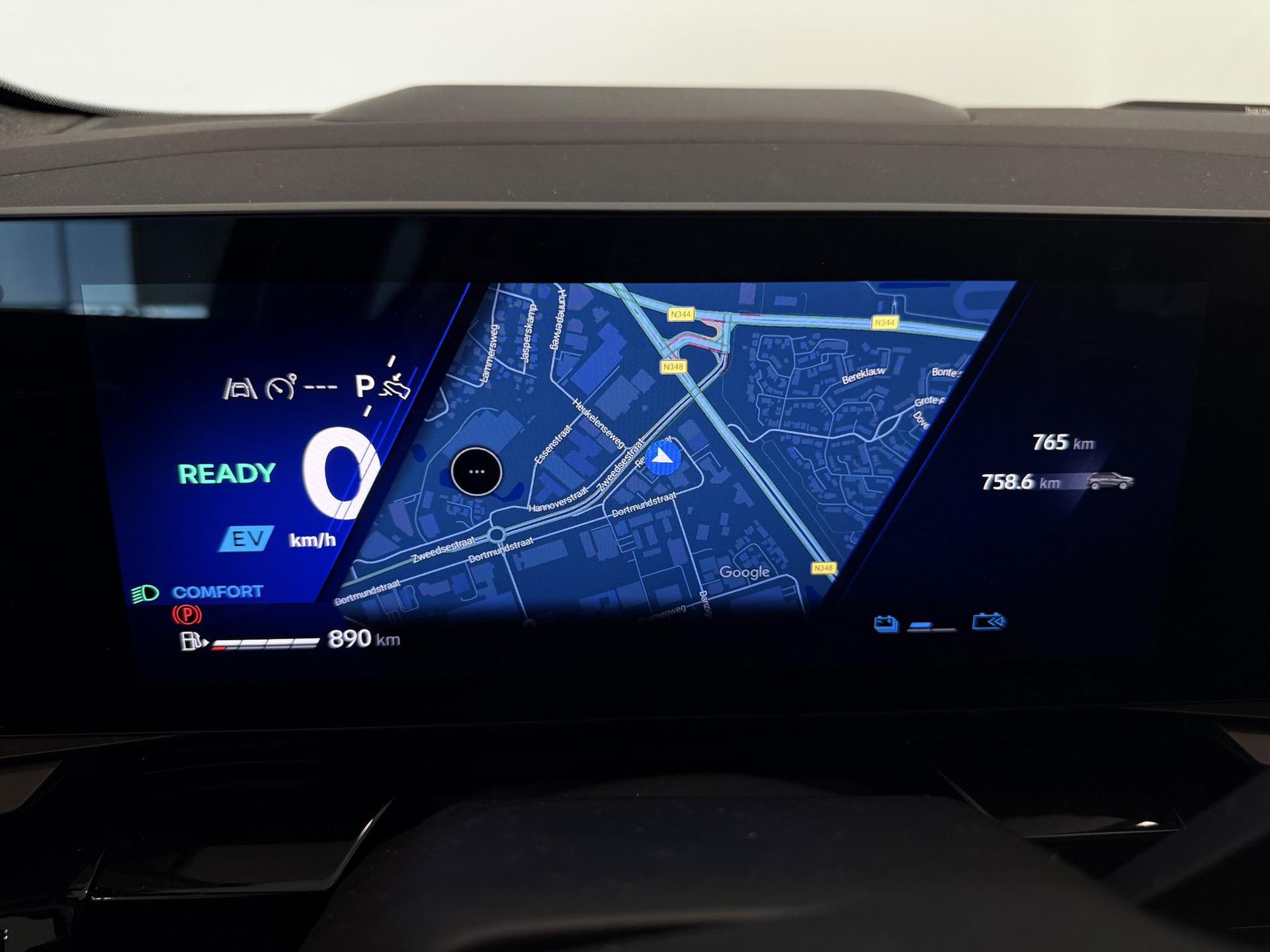 Renault Austral met kenteken KZL-21-Z – autofoto 4