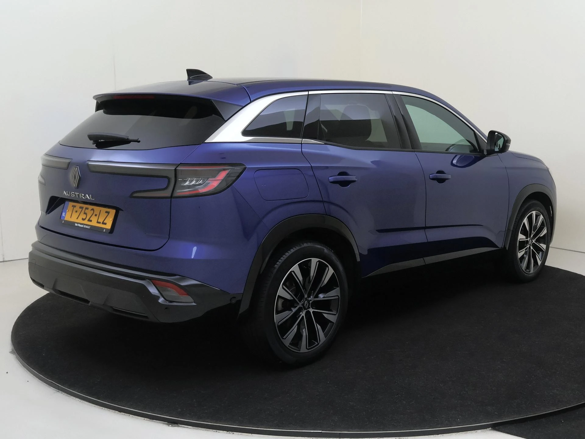 Renault Austral met kenteken T-752-LZ – autofoto 5