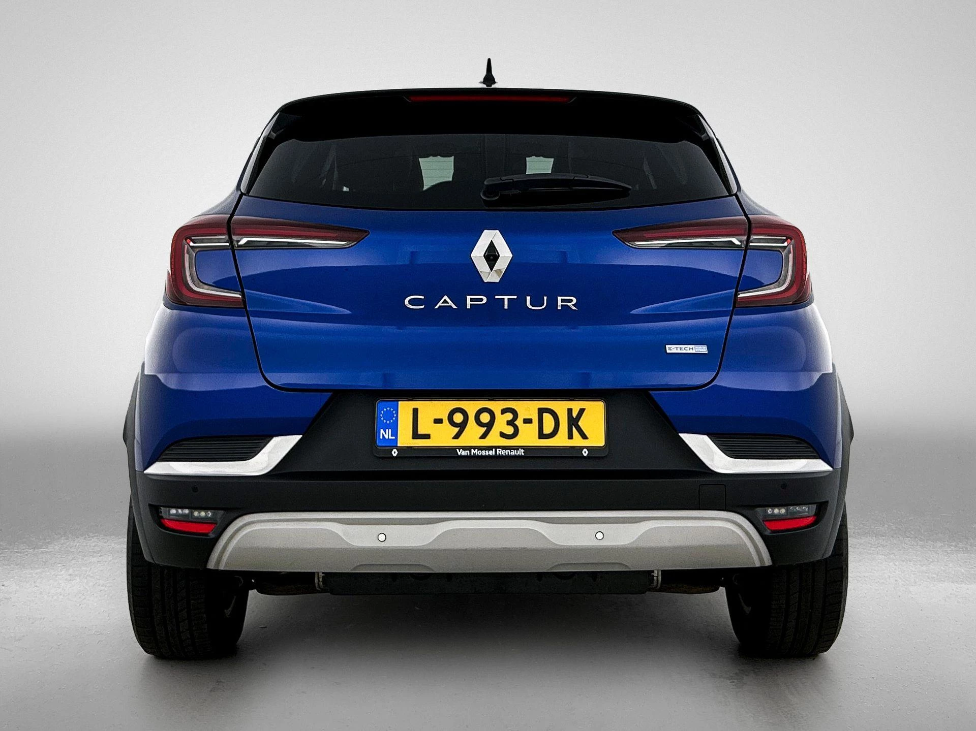 Renault Captur met kenteken 49 – autofoto 5