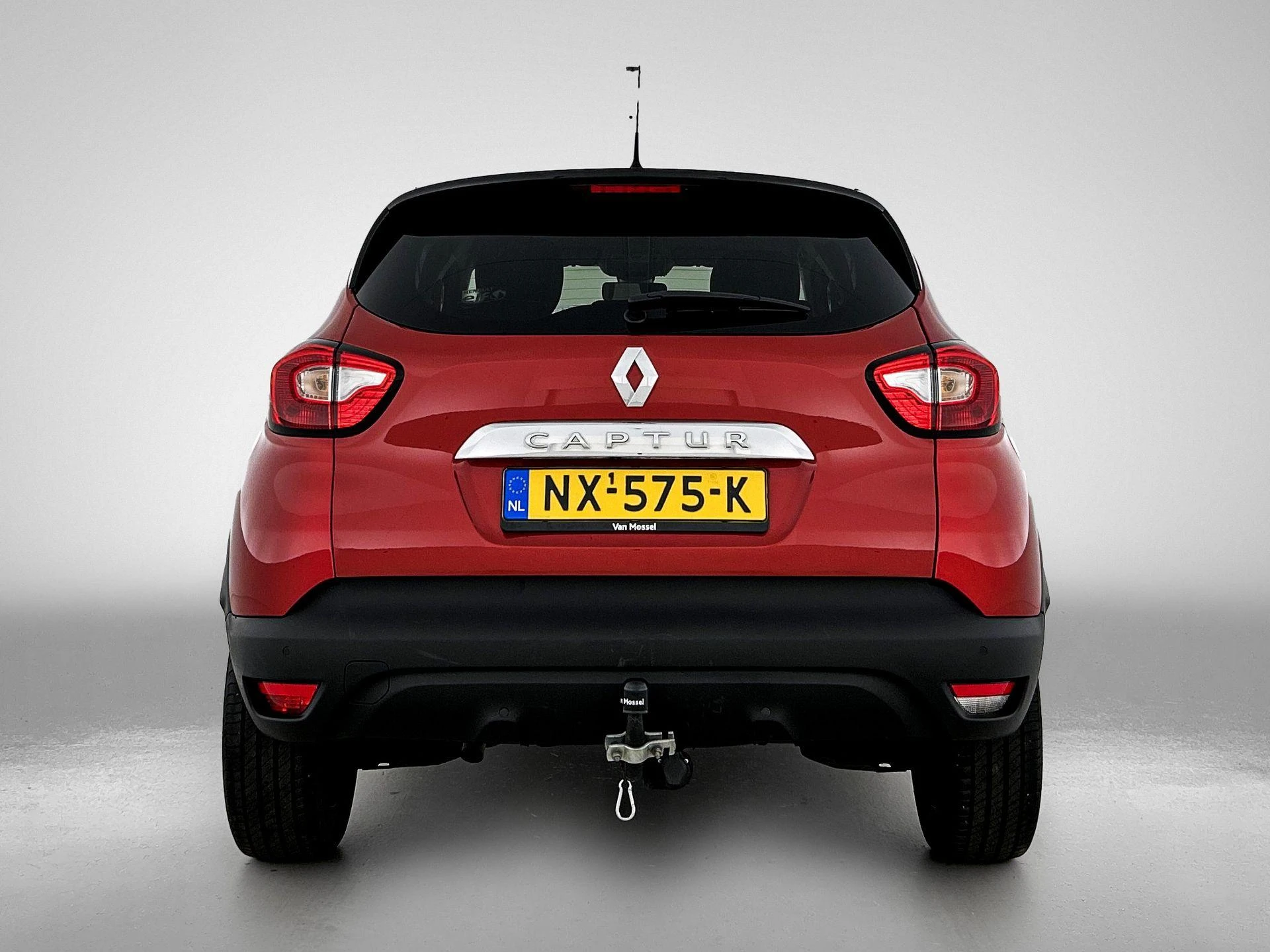 Renault Captur met kenteken 60100 – autofoto 5