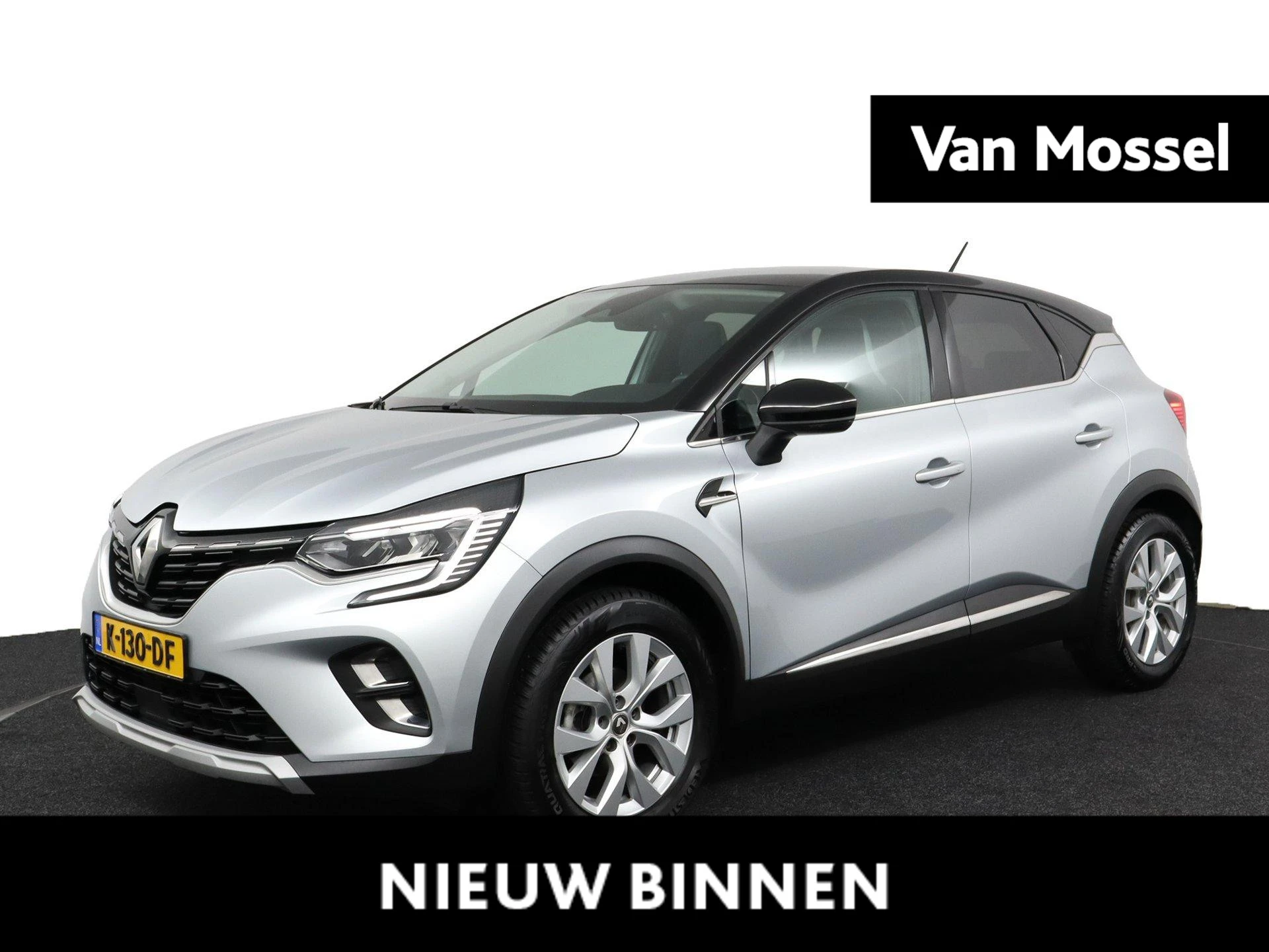 Renault Captur met kenteken 61100 – autofoto 2