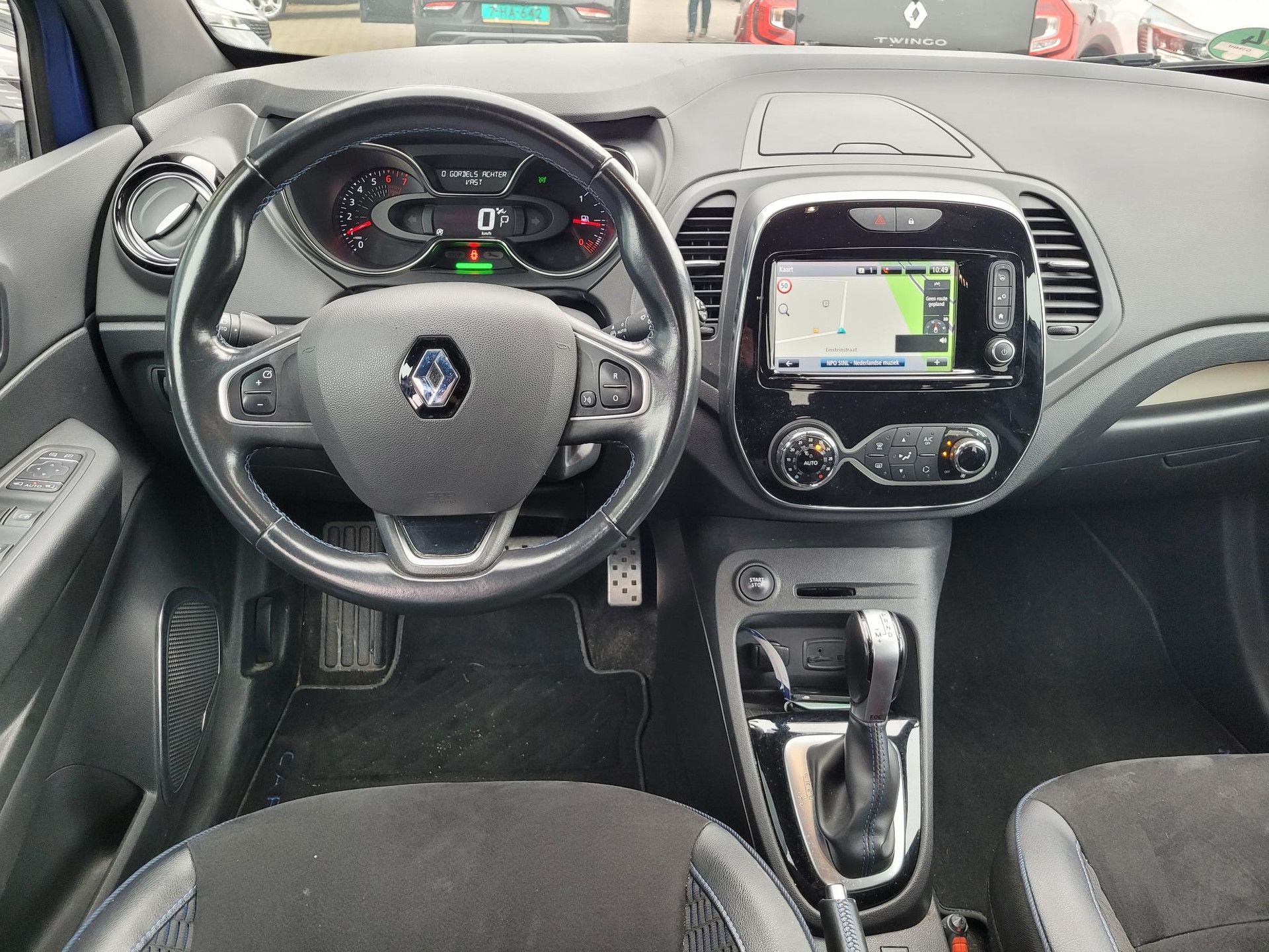 Renault Captur met kenteken G-394-HF – autofoto 3