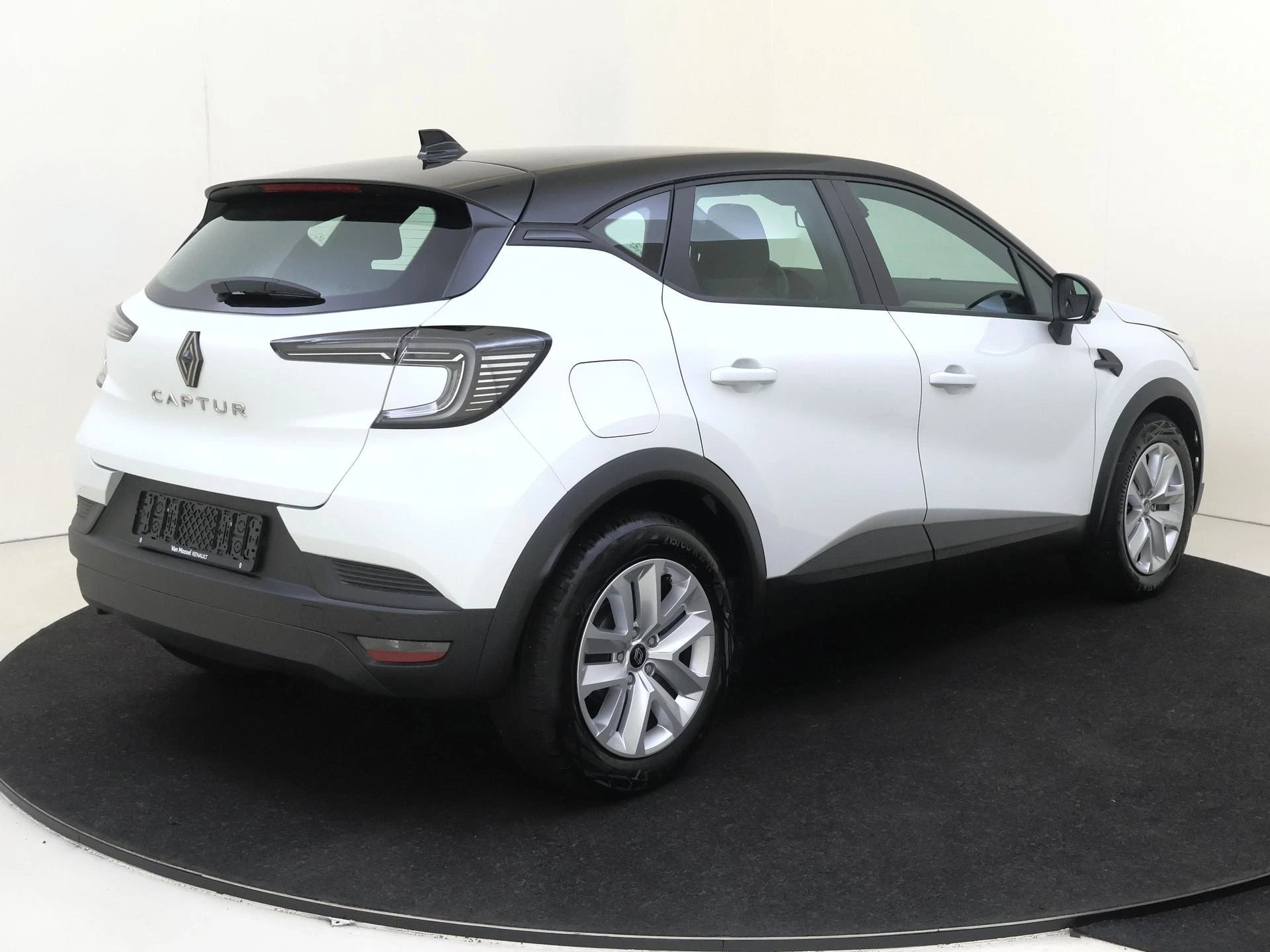 Renault Captur met kenteken JNH-90-H – autofoto 5