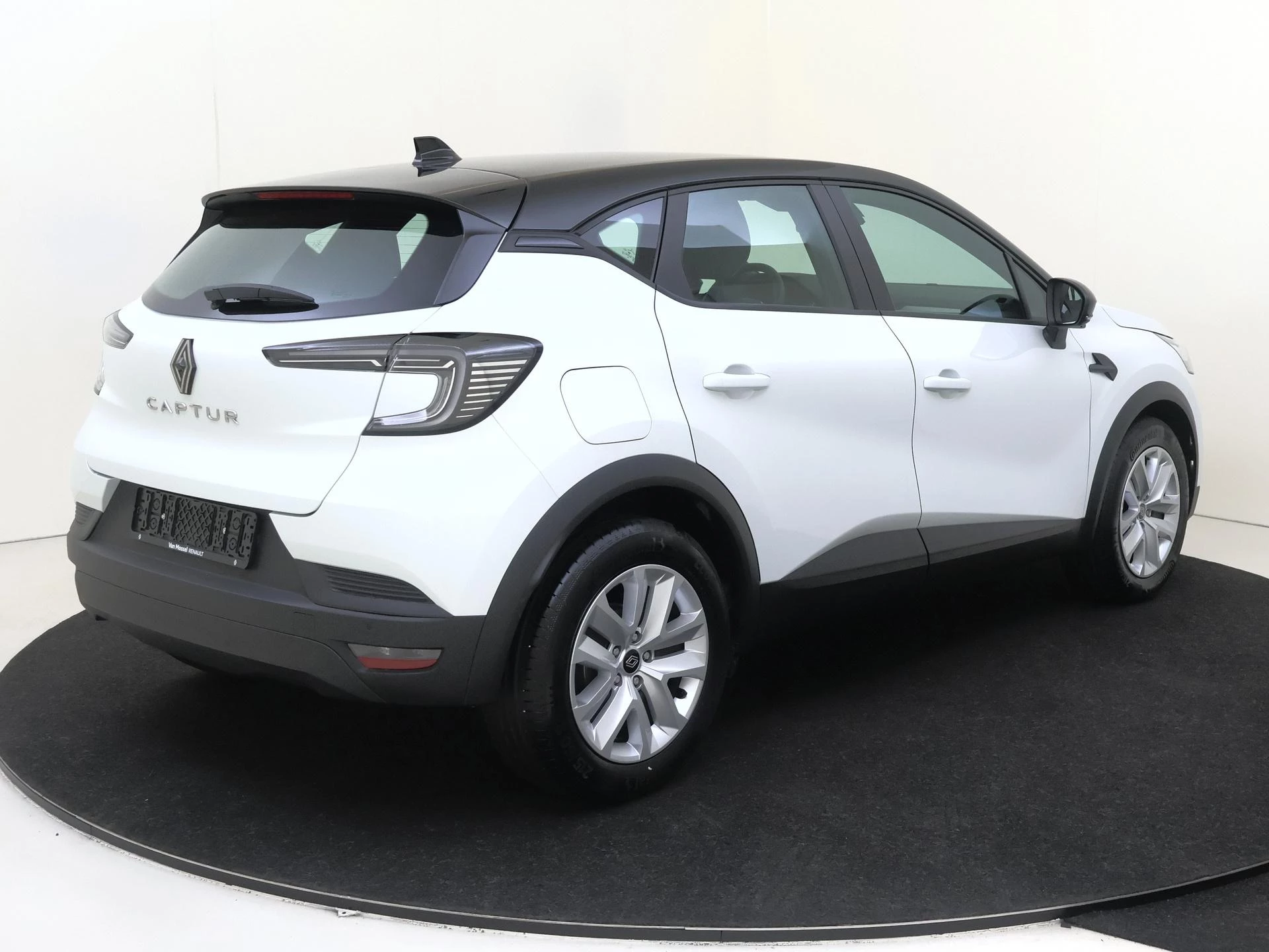 Renault Captur met kenteken JNH-92-F – autofoto 5