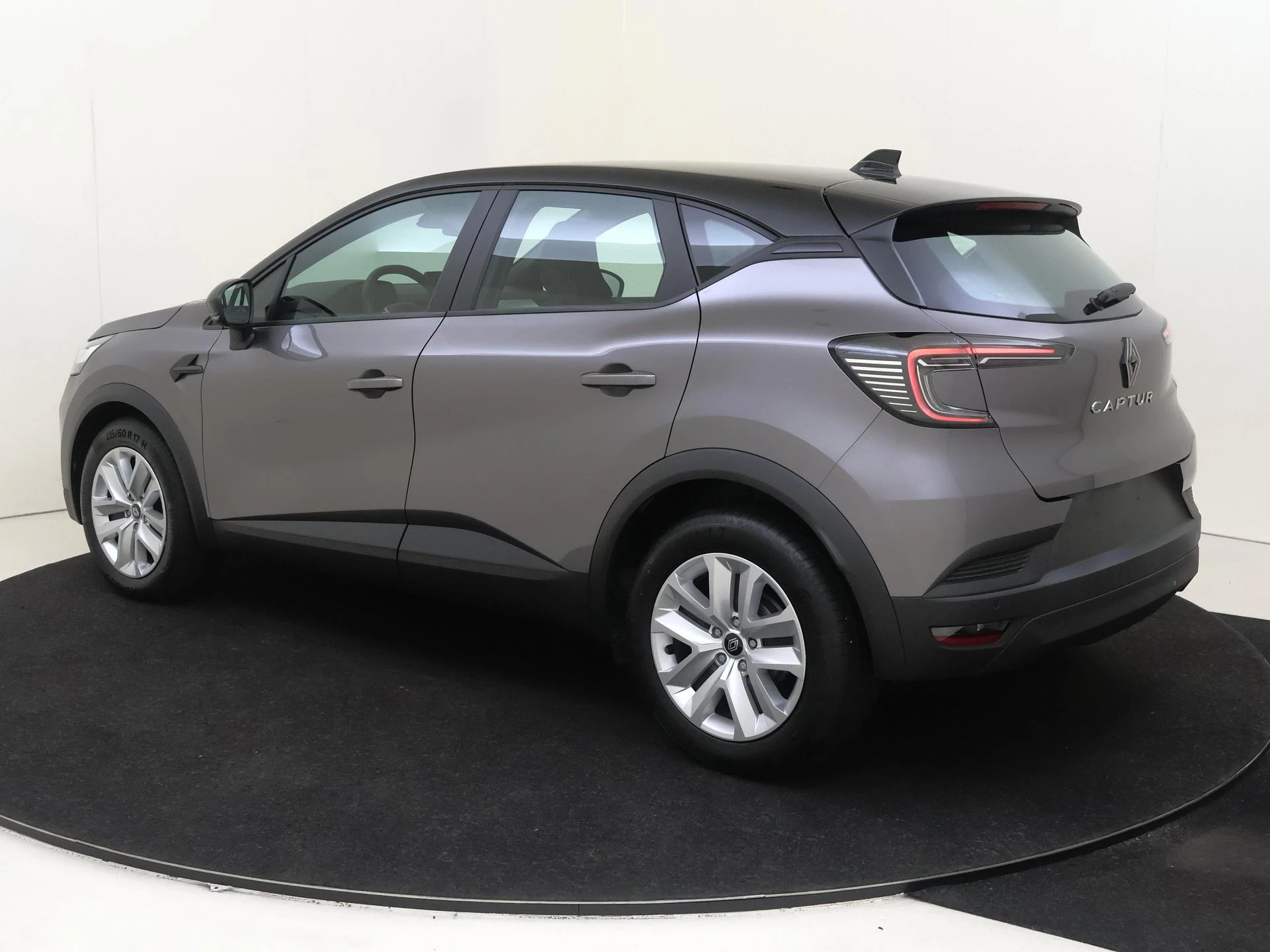 Renault Captur met kenteken JSF-17-G – autofoto 4