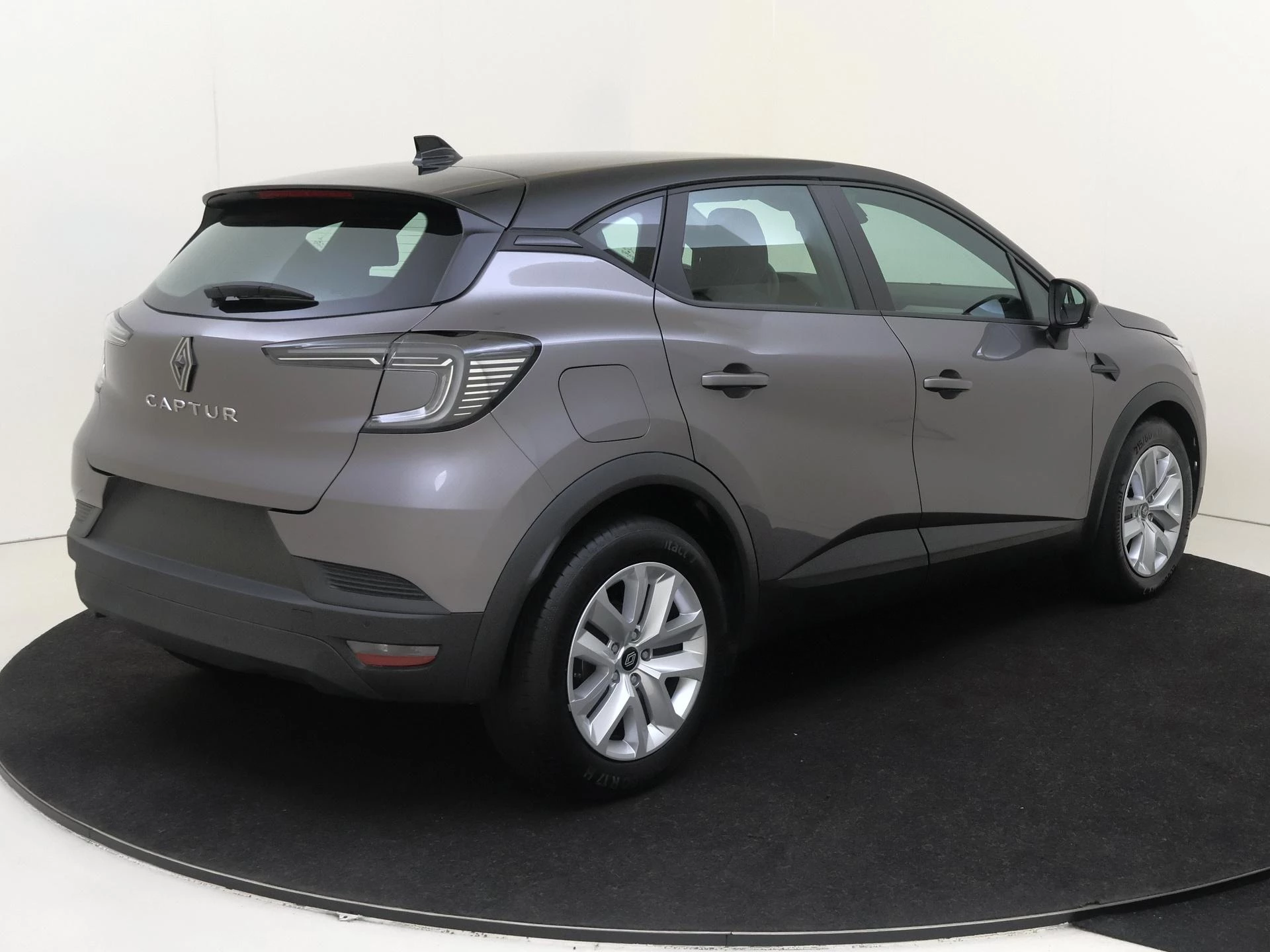 Renault Captur met kenteken JSF-17-G – autofoto 5