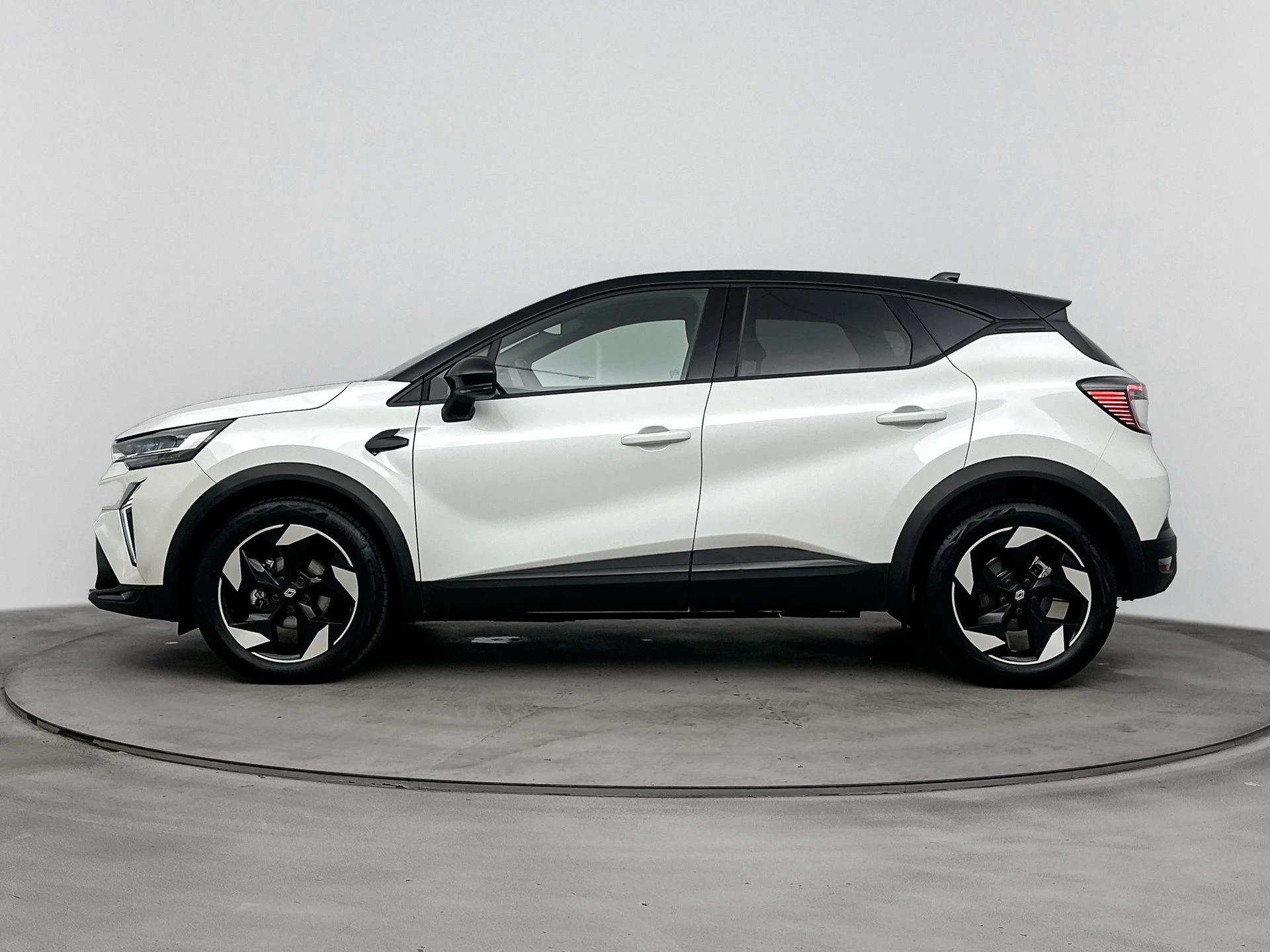Renault Captur met kenteken JTL-44-N – autofoto 3