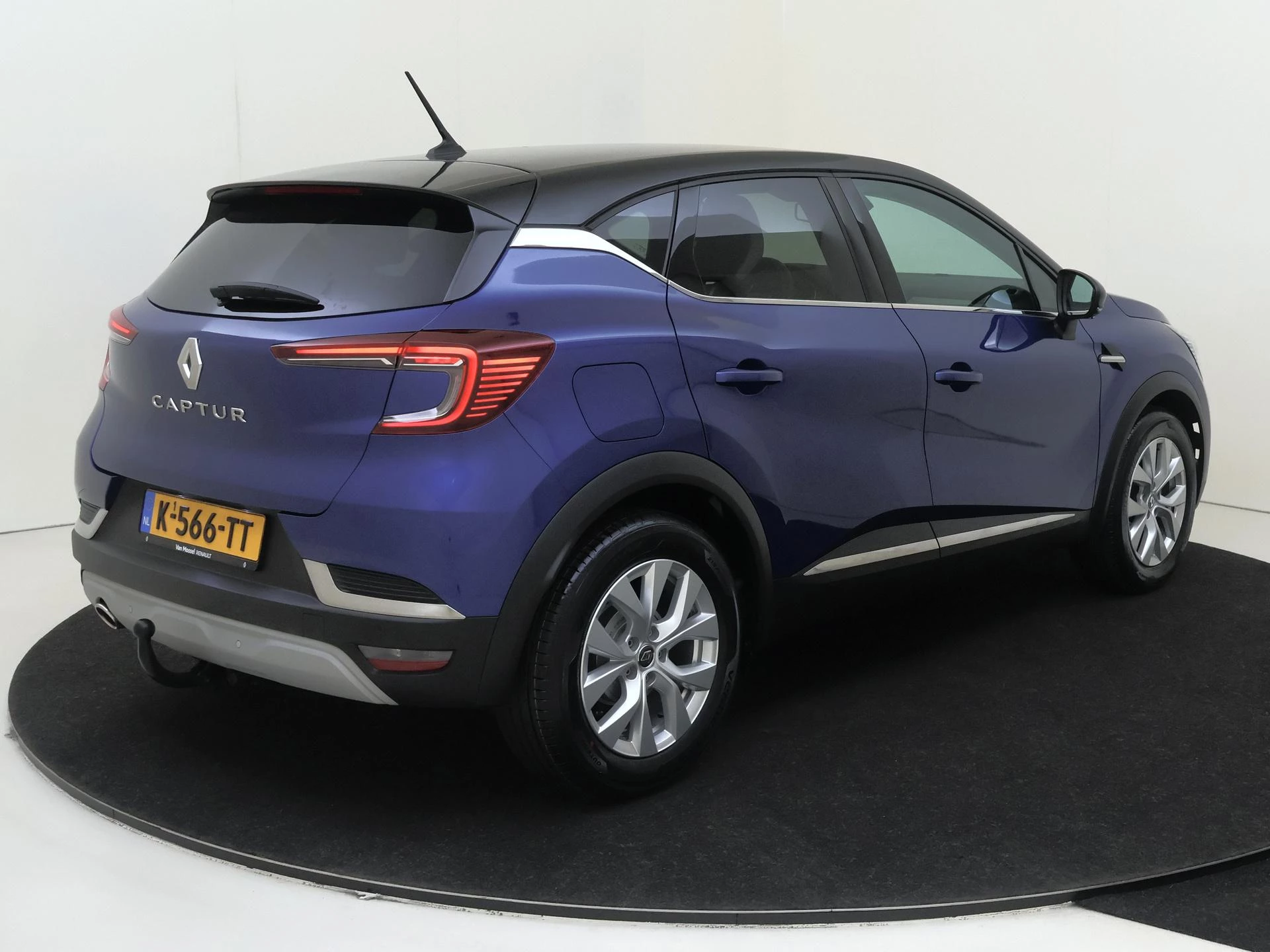 Renault Captur met kenteken K-566-TT – autofoto 5