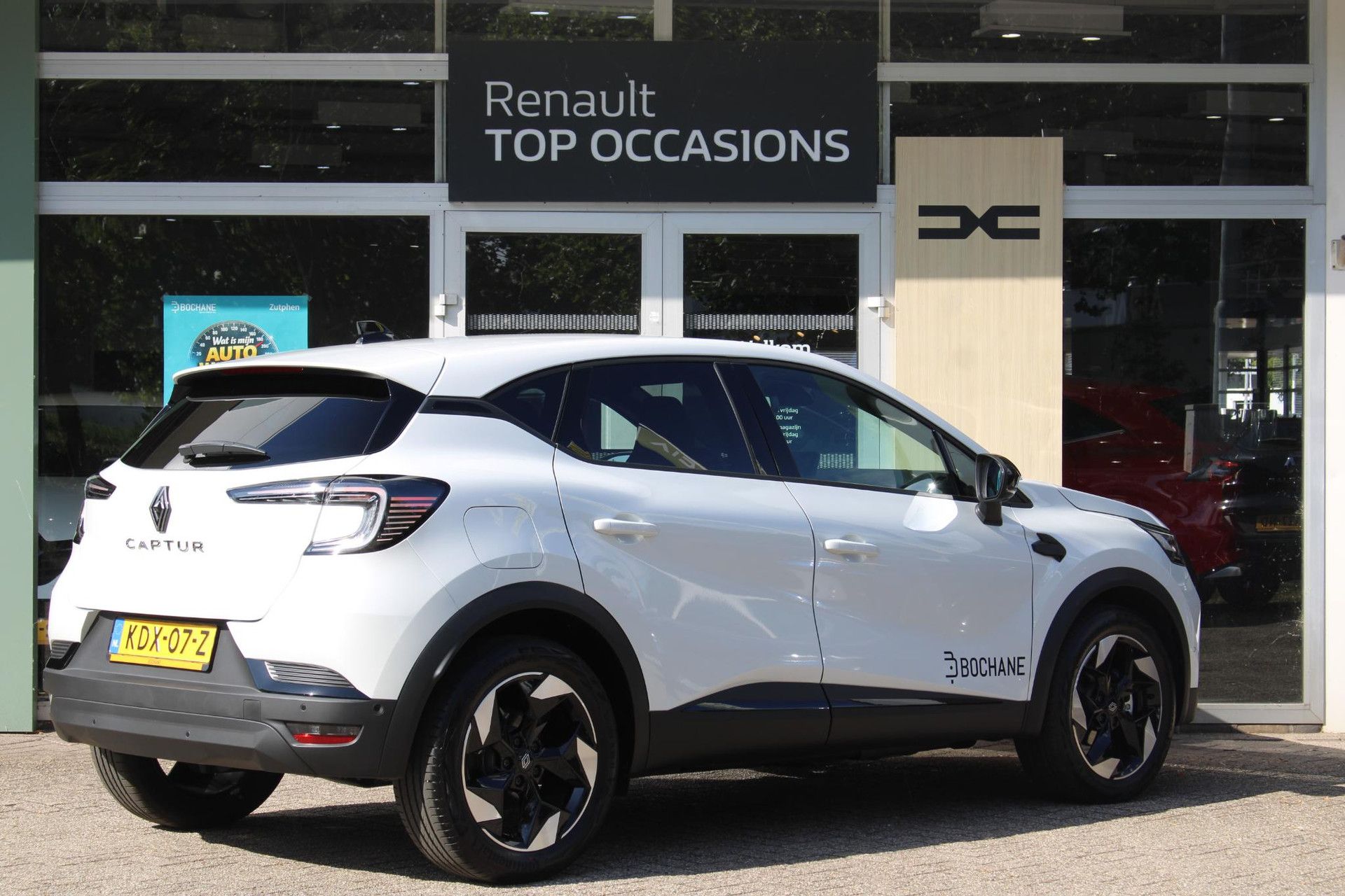 Renault Captur met kenteken KDX-07-Z – autofoto 2