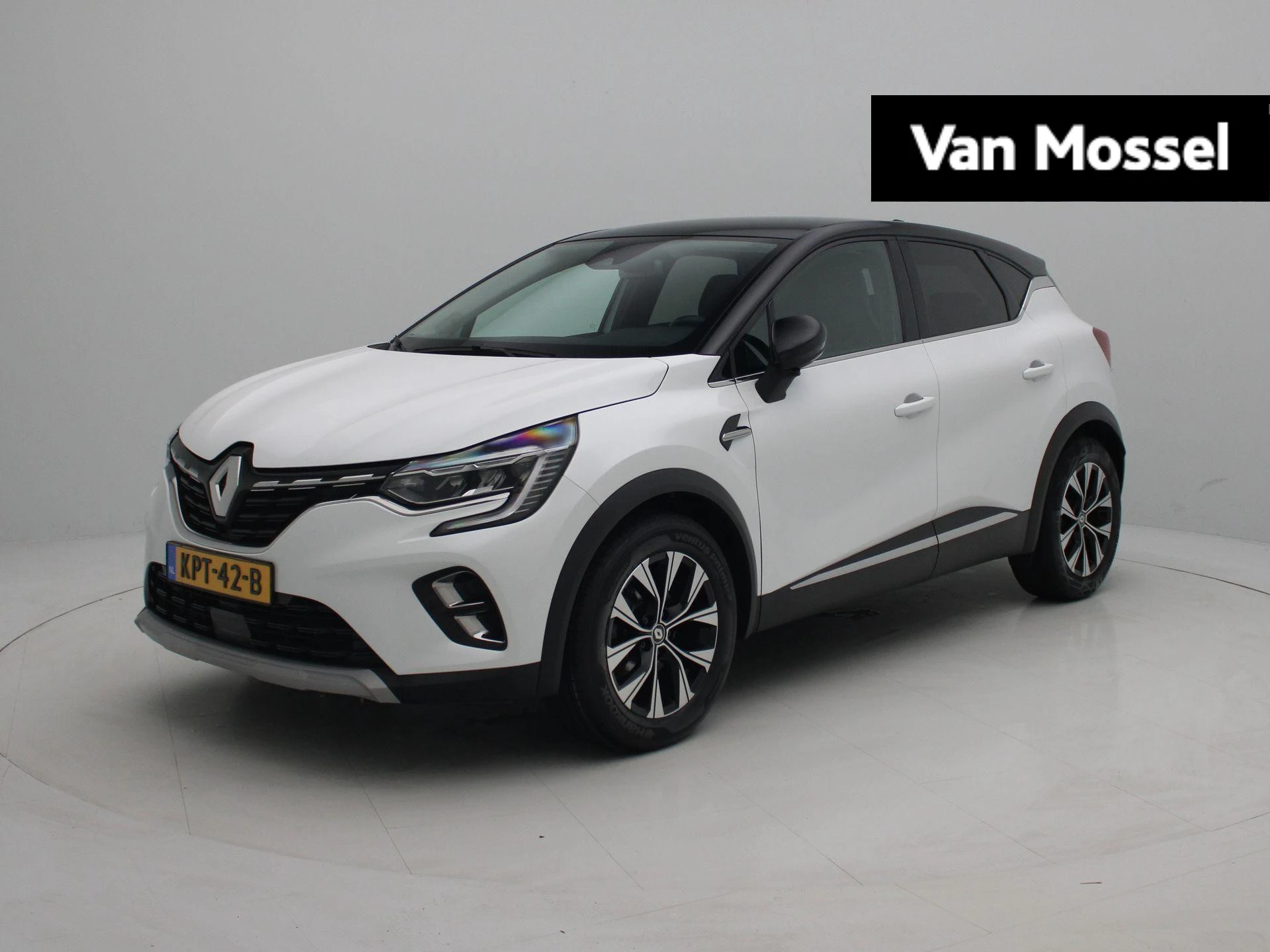 Renault Captur met kenteken KPT-42-B – autofoto 2