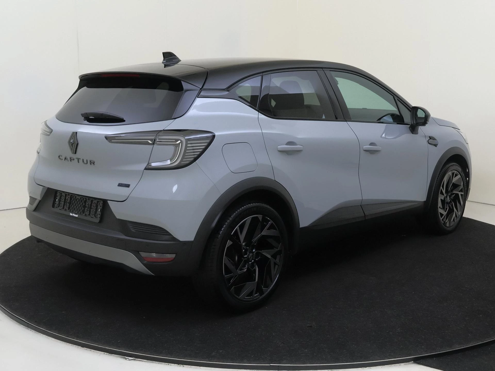 Renault Captur met kenteken KRF-83-G – autofoto 5