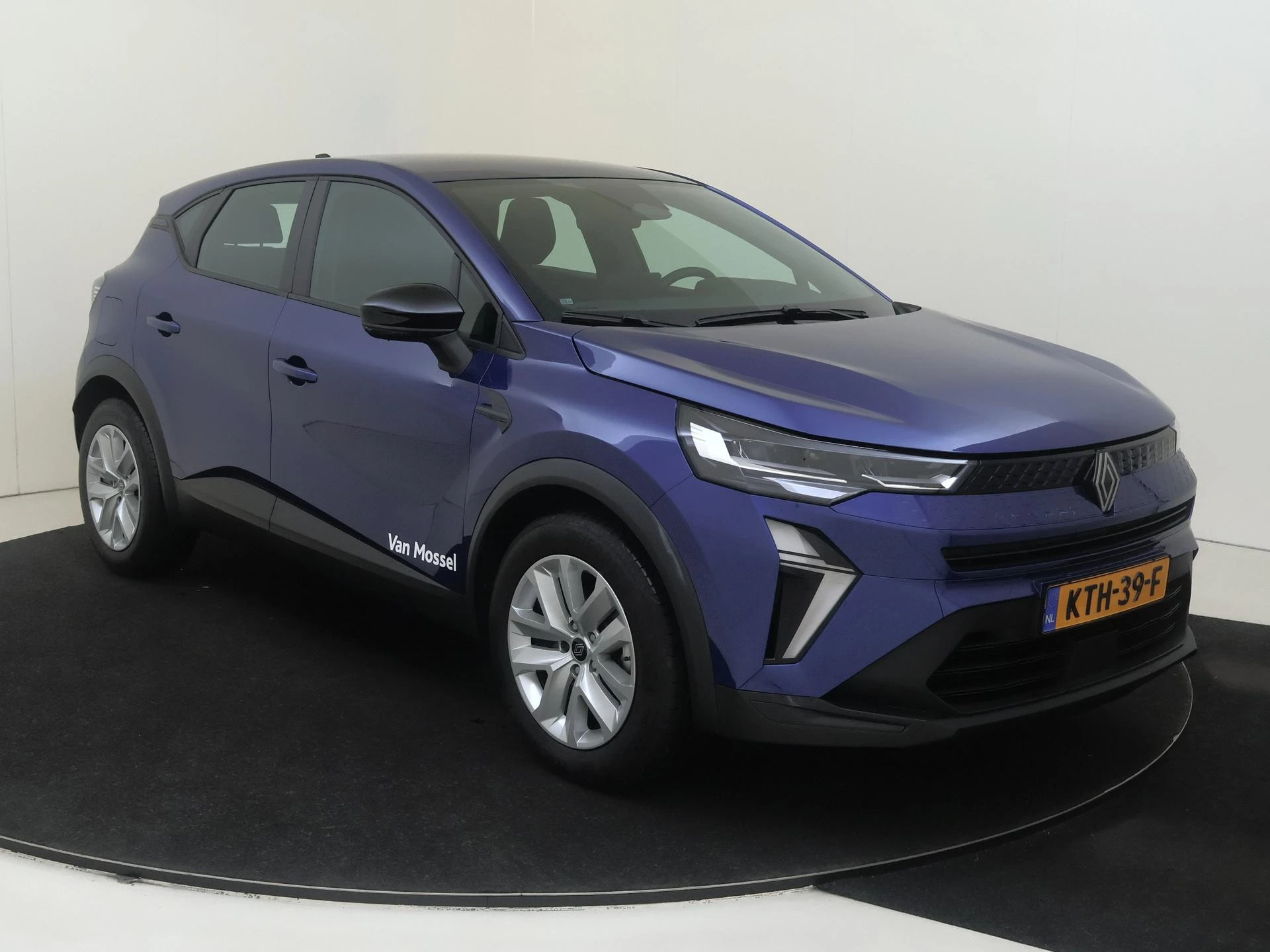 Renault Captur met kenteken KTH-39-F – autofoto 3