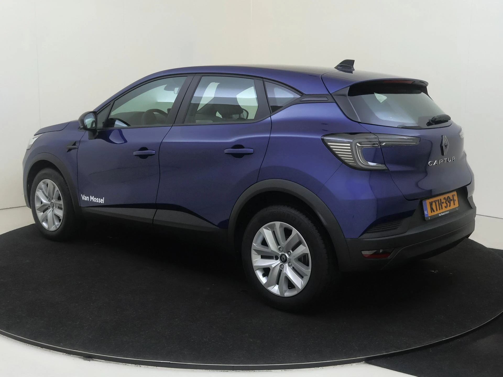 Renault Captur met kenteken KTH-39-F – autofoto 4