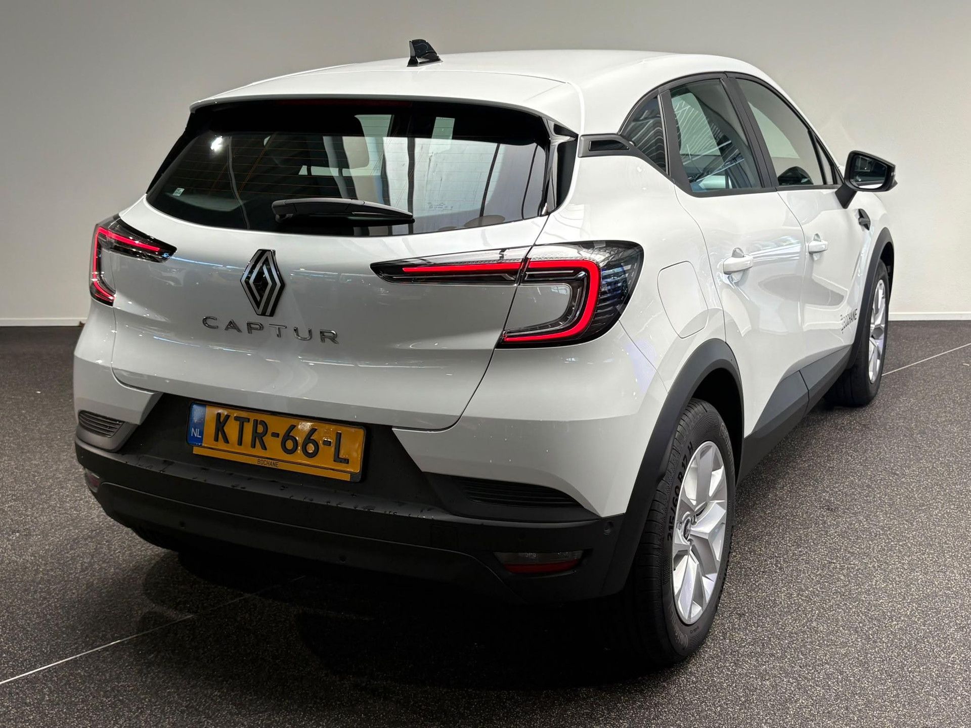 Renault Captur met kenteken KTR-66-L – autofoto 2