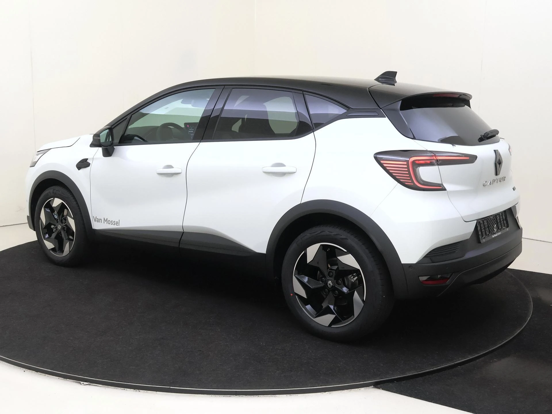 Renault Captur met kenteken KVX-02-T – autofoto 5