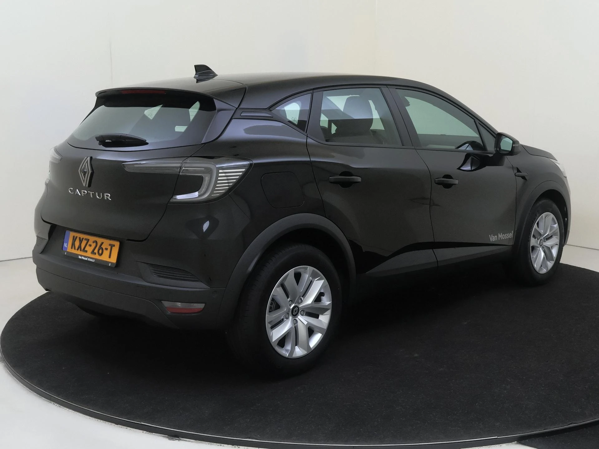 Renault Captur met kenteken KXZ-26-T – autofoto 5