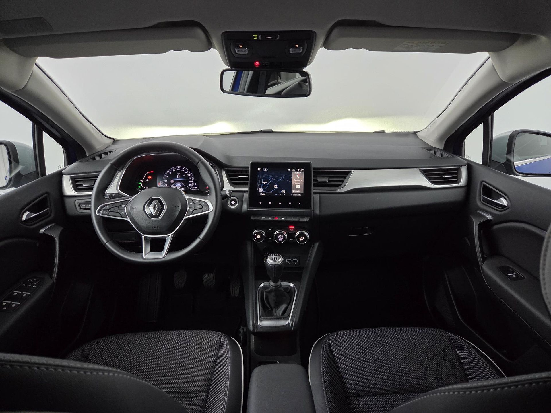 Renault Captur met kenteken L-051-ZX – autofoto 3
