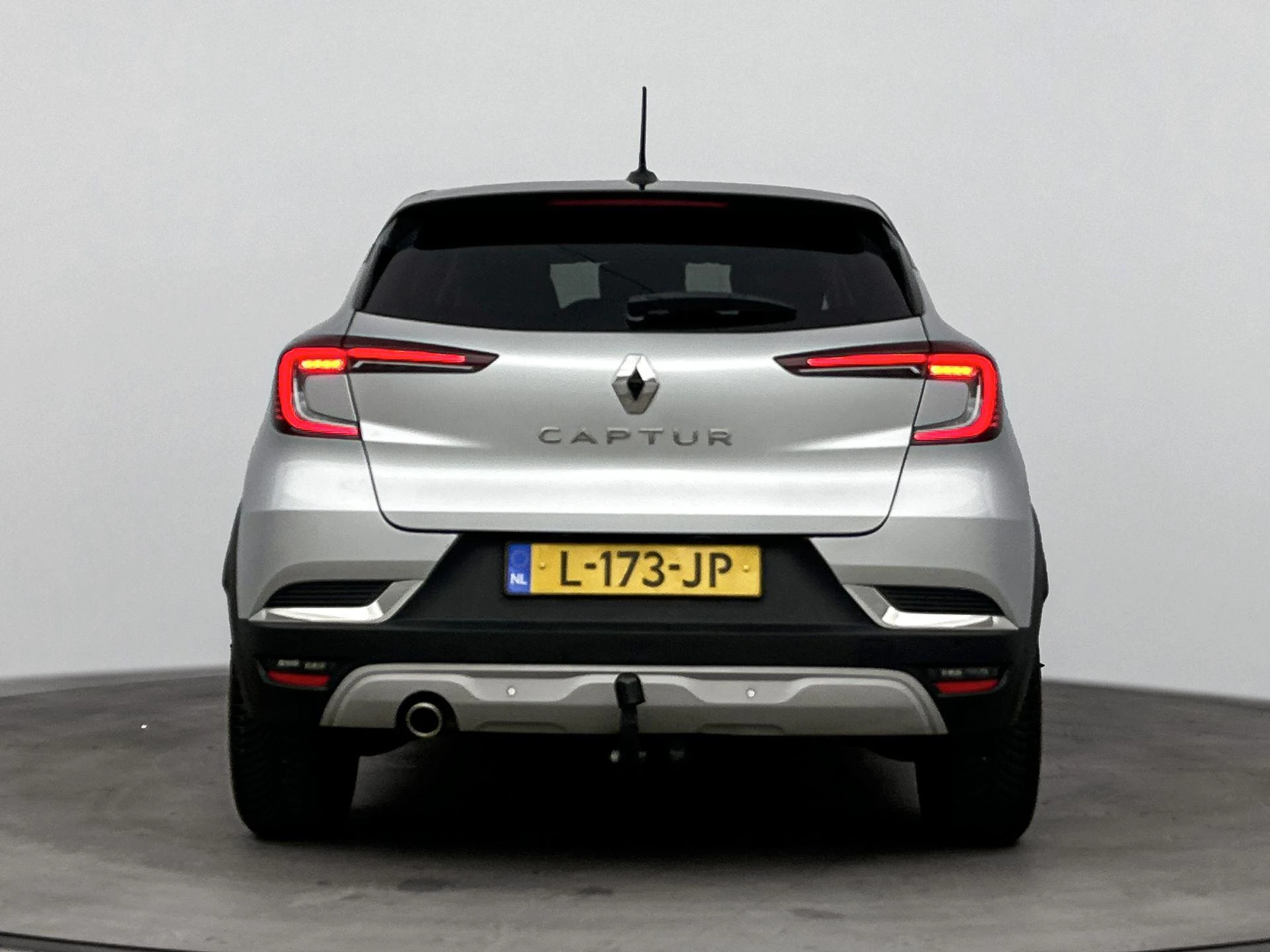 Renault Captur met kenteken L-173-JP – autofoto 5