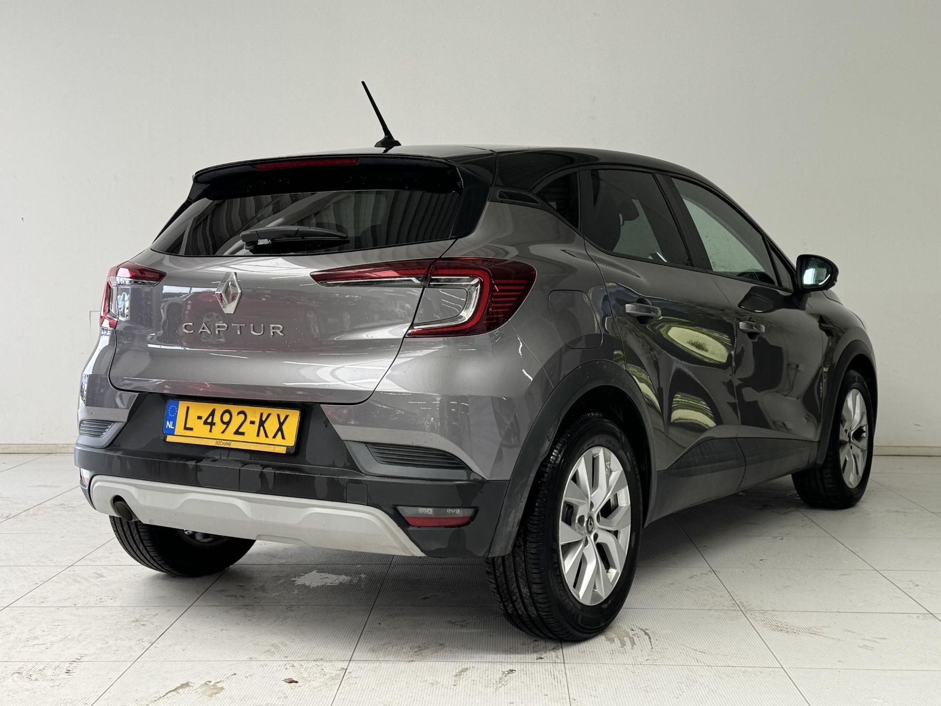 Renault Captur met kenteken L-492-KX – autofoto 2