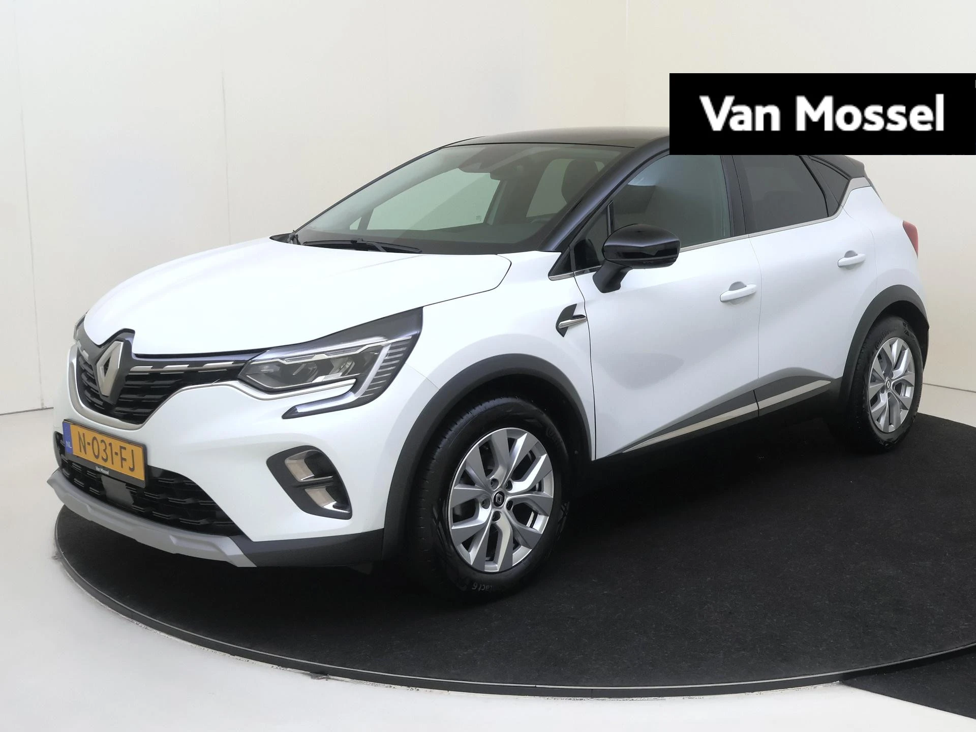 Renault Captur met kenteken N-031-FJ – autofoto 2