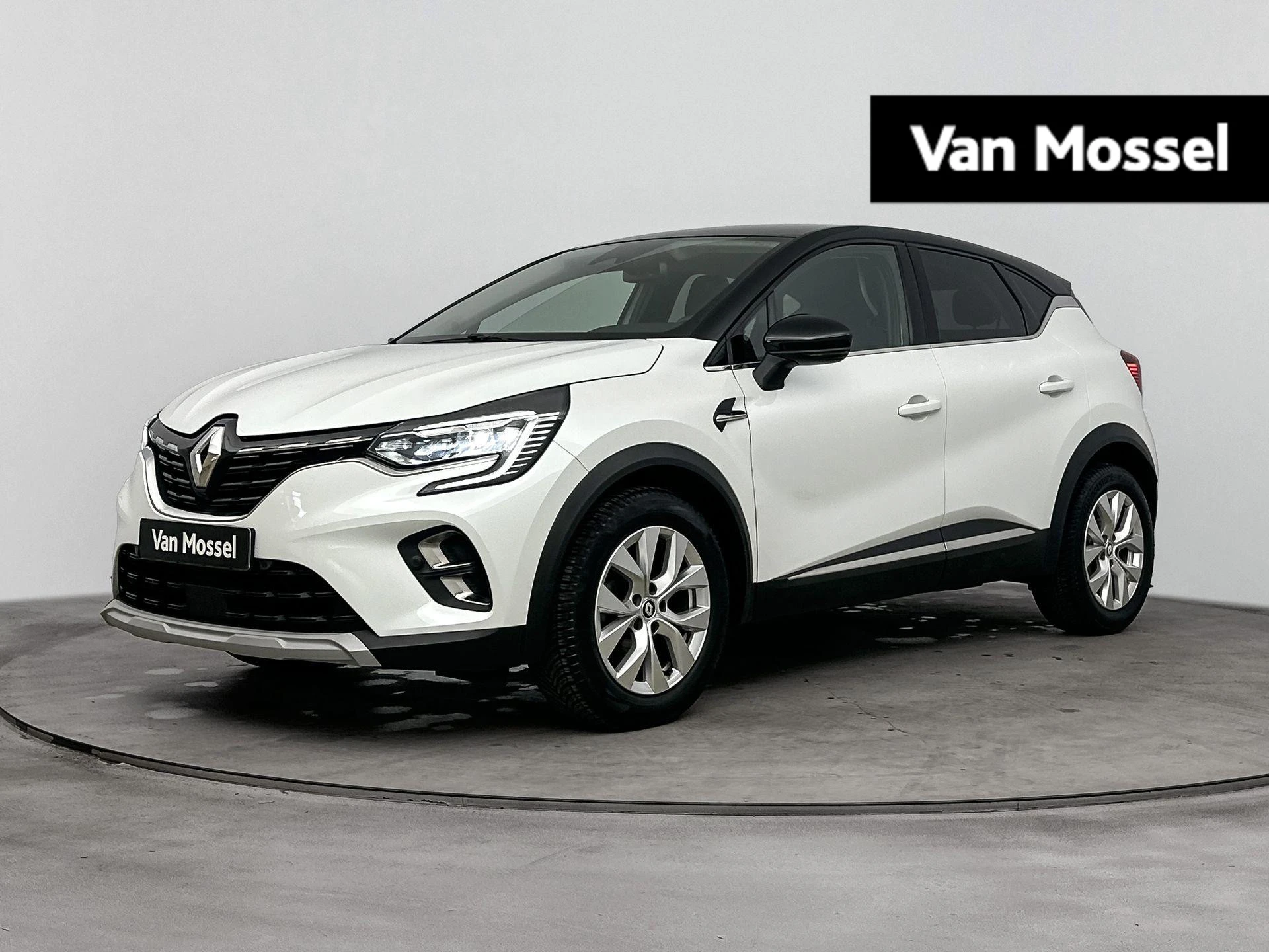 Renault Captur met kenteken N-980-XX – autofoto 2