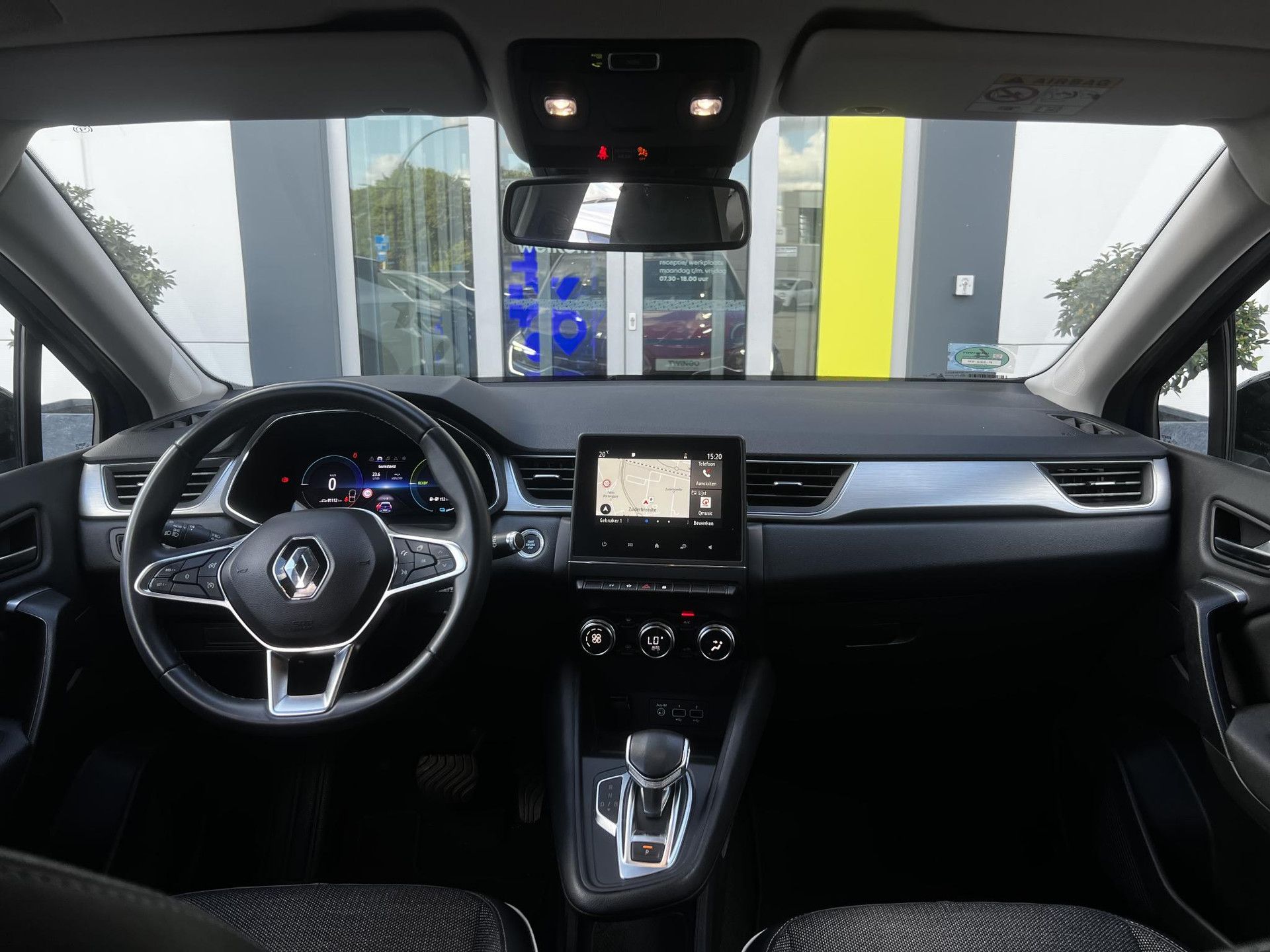 Renault Captur met kenteken P-323-TP – autofoto 3