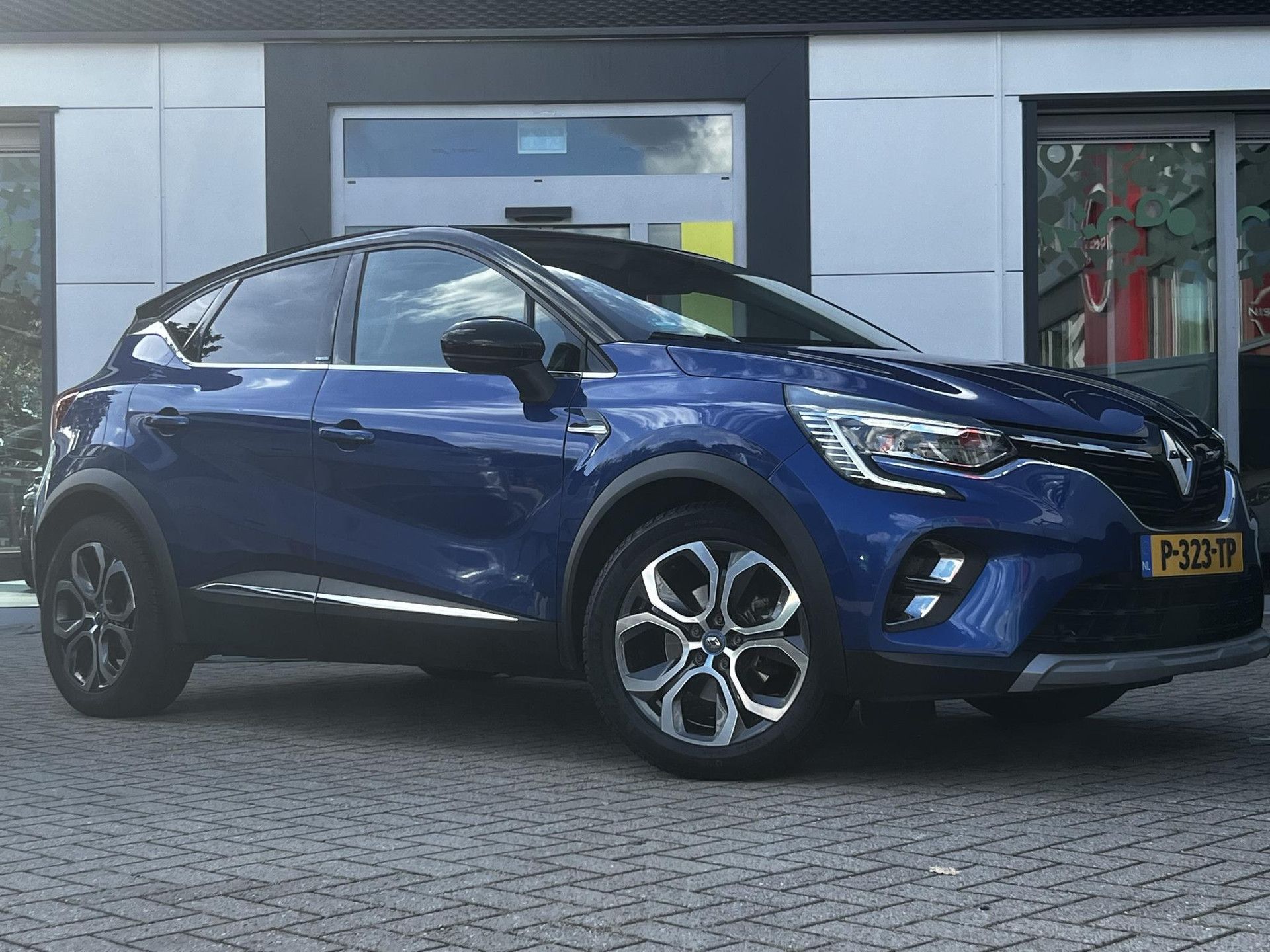 Renault Captur met kenteken P-323-TP – autofoto 5
